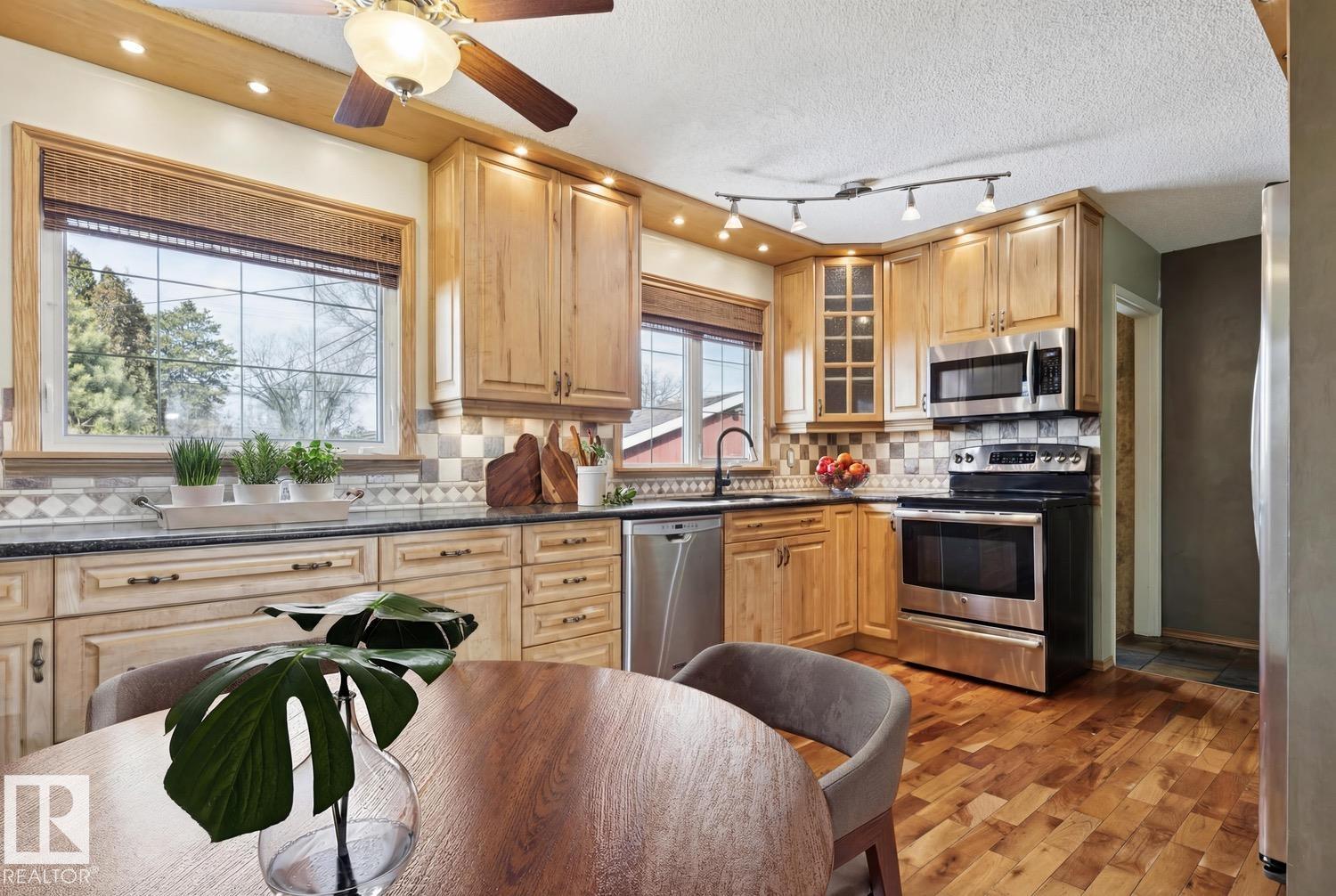 9124 167 Street NW, West Meadowlark Park, Edmonton