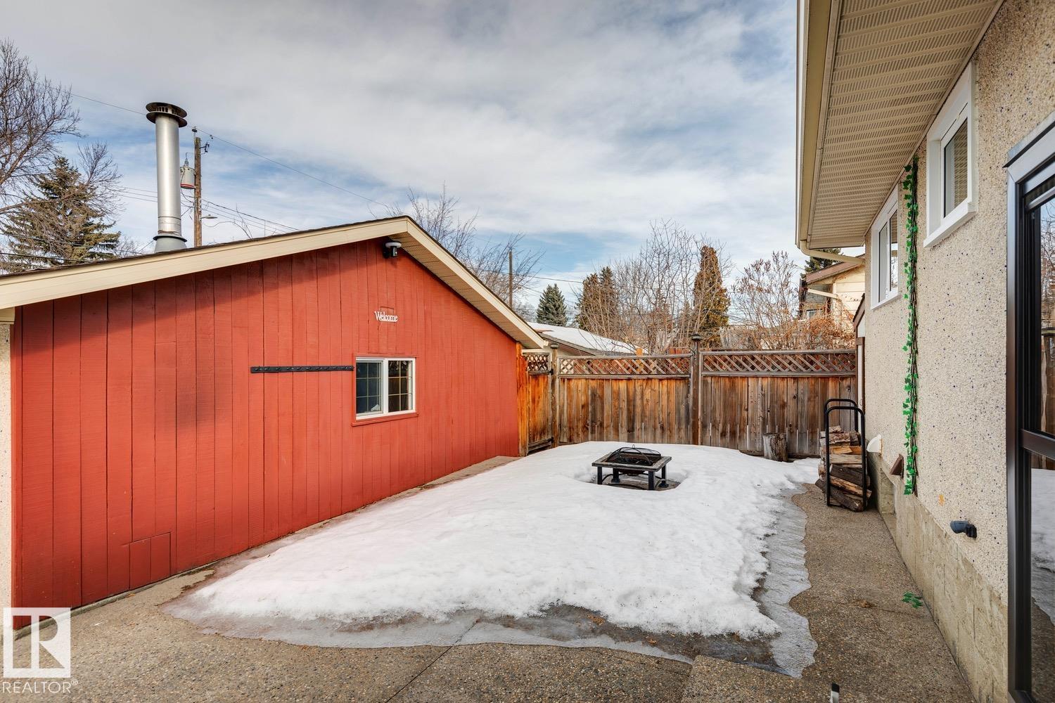 Photo 21 at 9124 167 Street NW, West Meadowlark Park, Edmonton