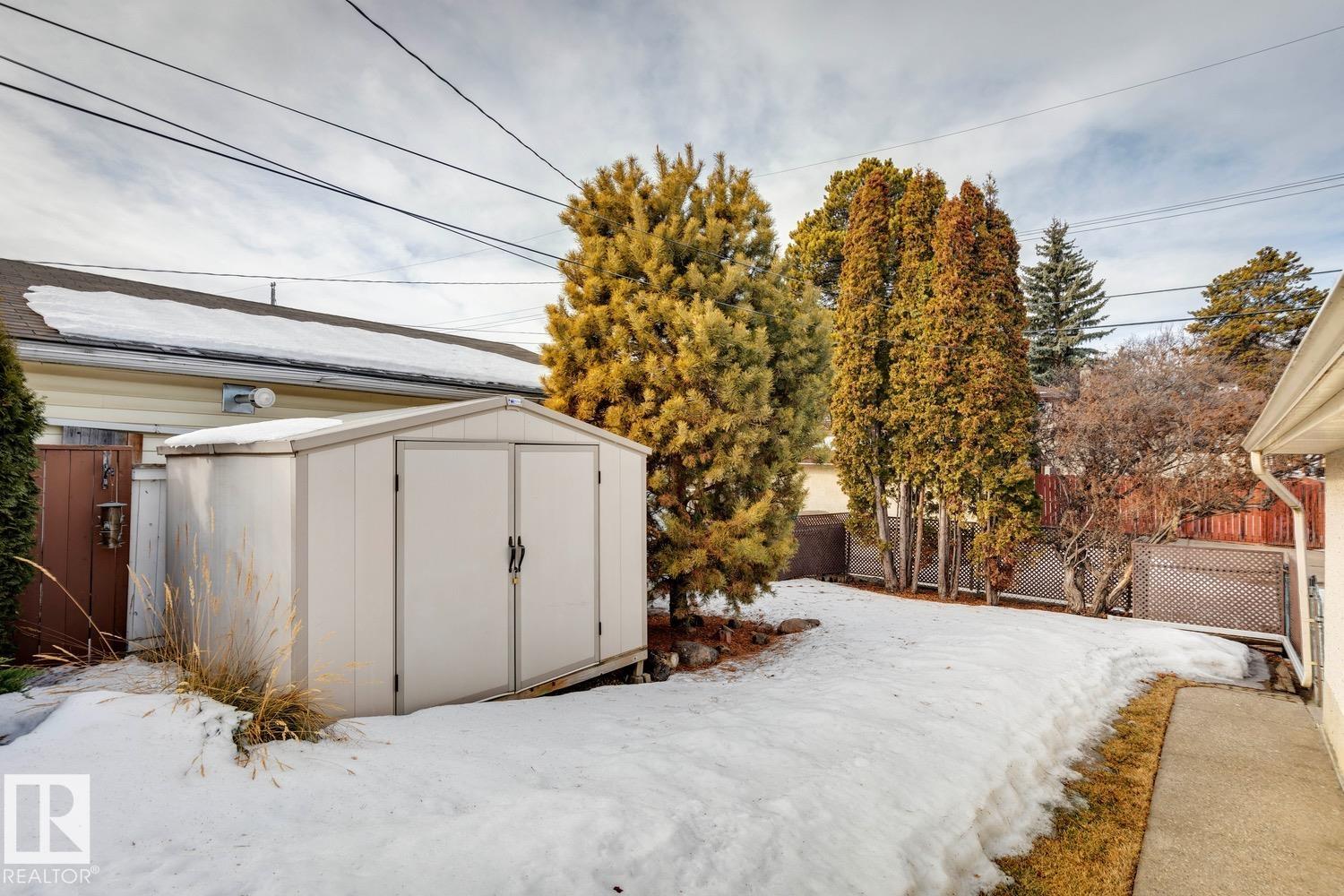 Photo 23 at 9124 167 Street NW, West Meadowlark Park, Edmonton