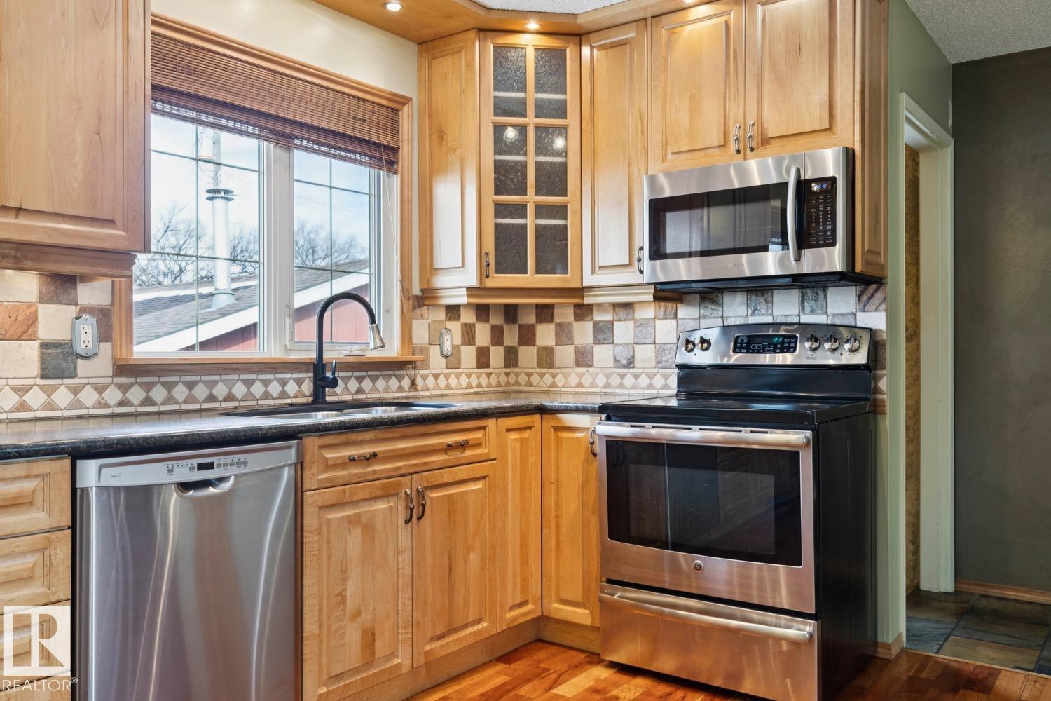 9124 167 Street NW, West Meadowlark Park, Edmonton