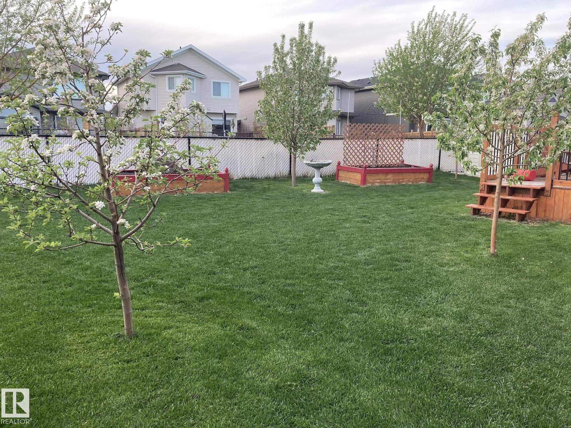 Photo 20 at 16520 136 Street NW, Carlton, Edmonton