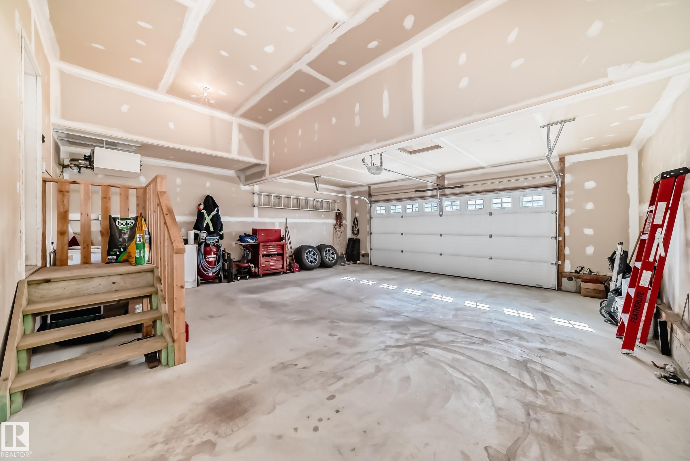 Photo 28 at 16520 136 Street NW, Carlton, Edmonton