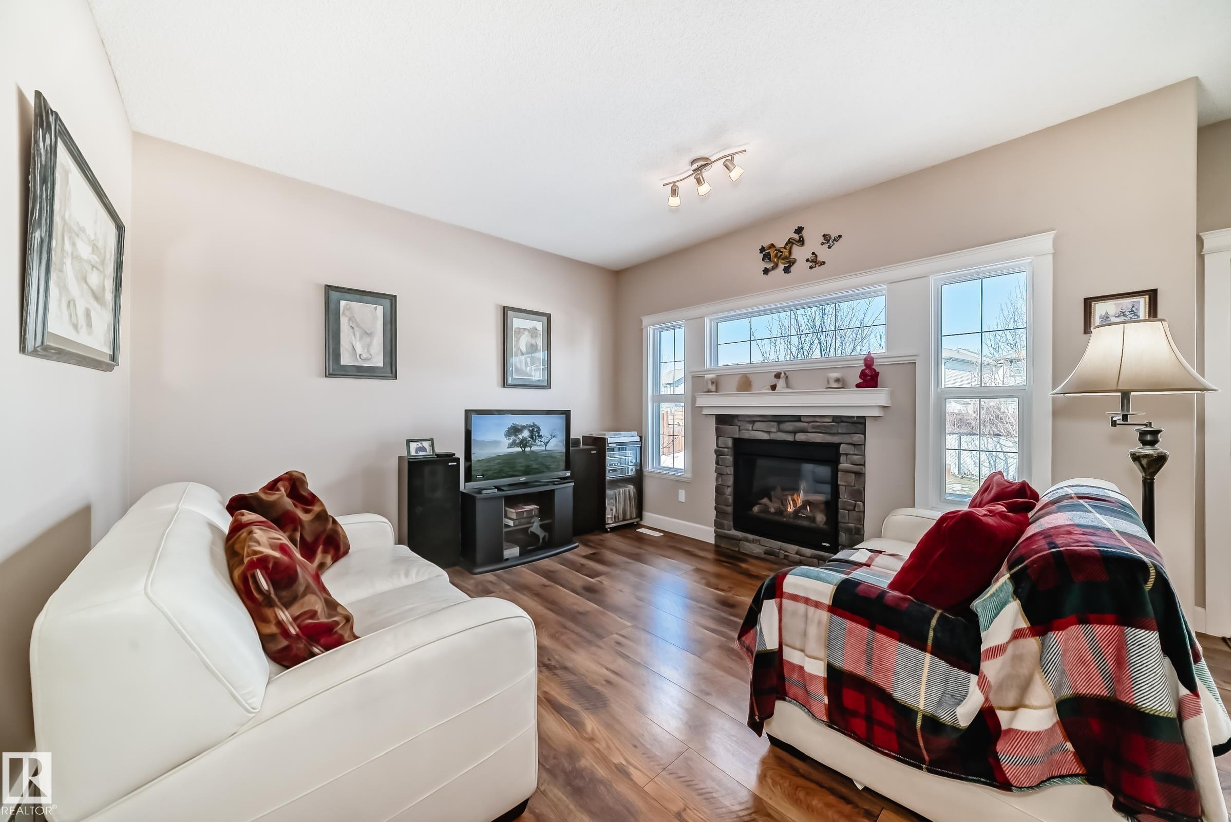 16520 136 Street NW, Carlton, Edmonton