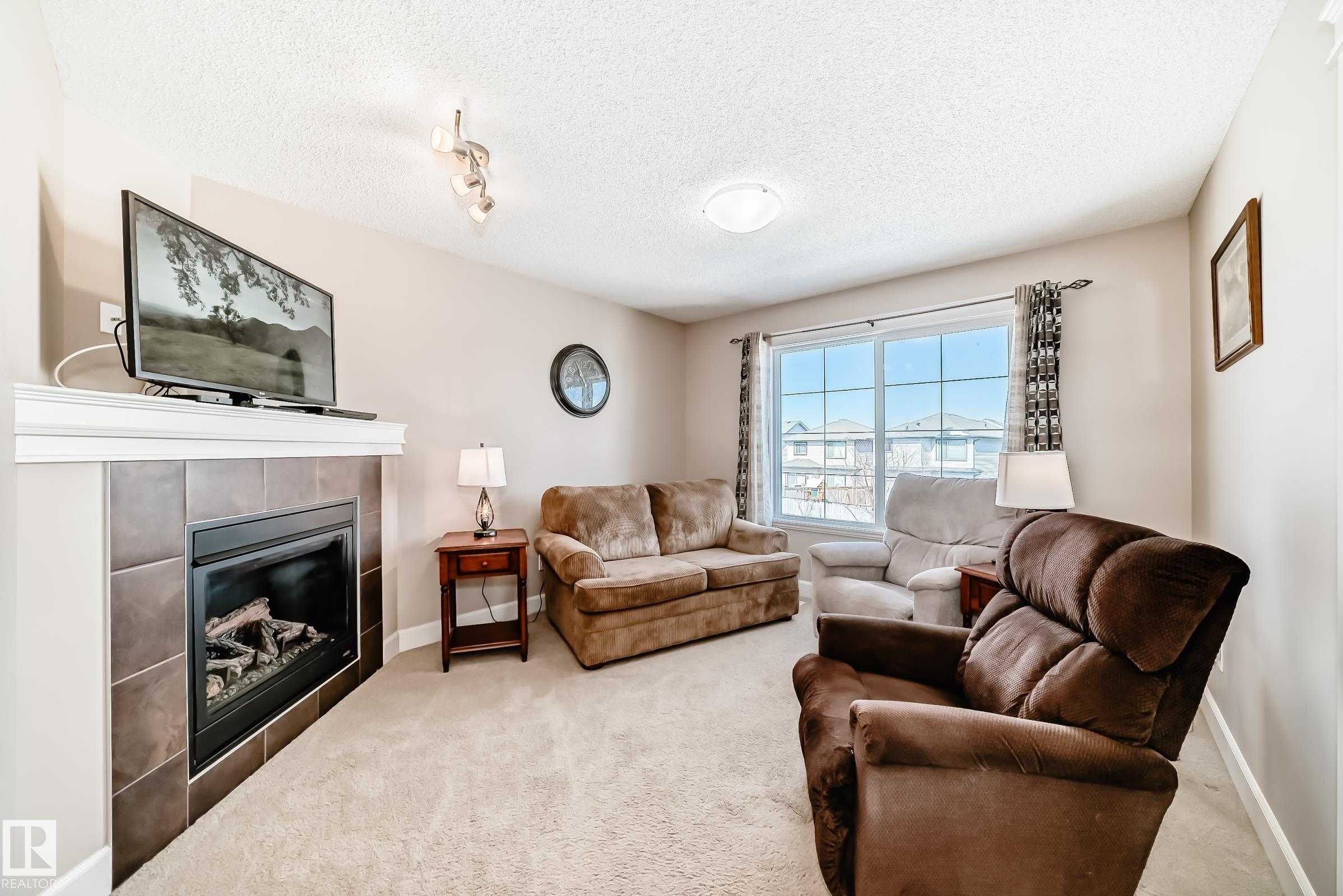 Photo 9 at 16520 136 Street NW, Carlton, Edmonton