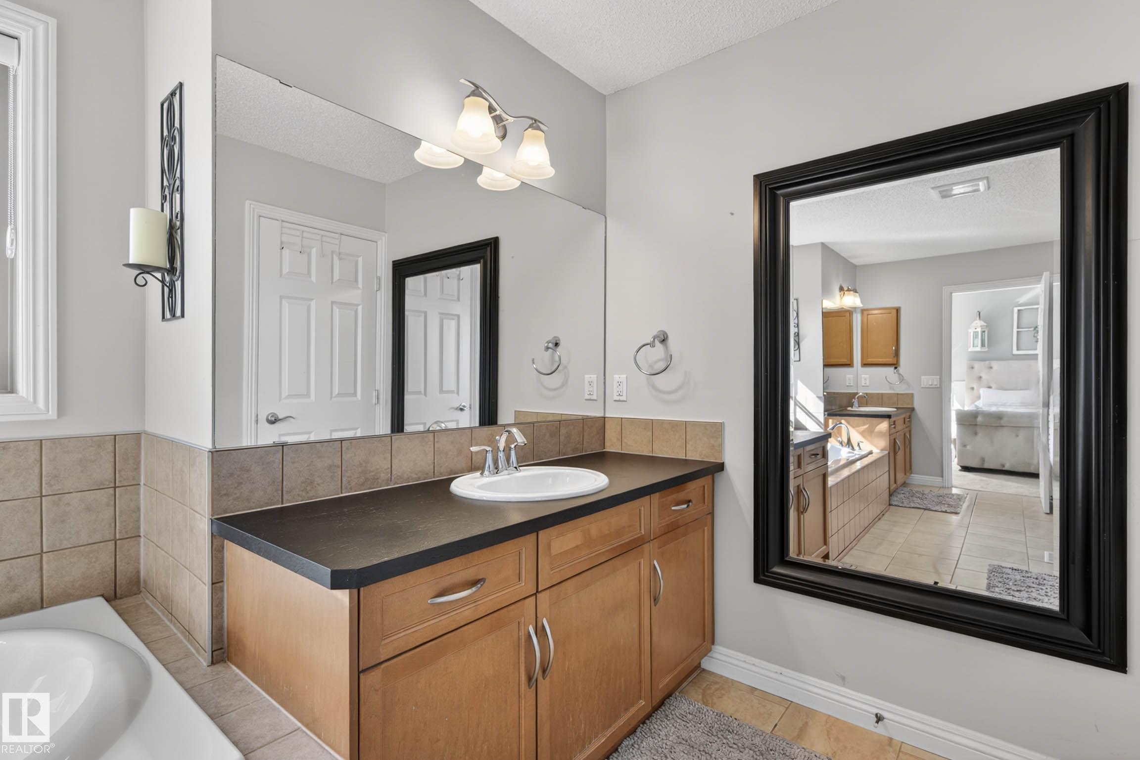 Photo 15 at 1110 Armitage Crescent SW, Ambleside, Edmonton