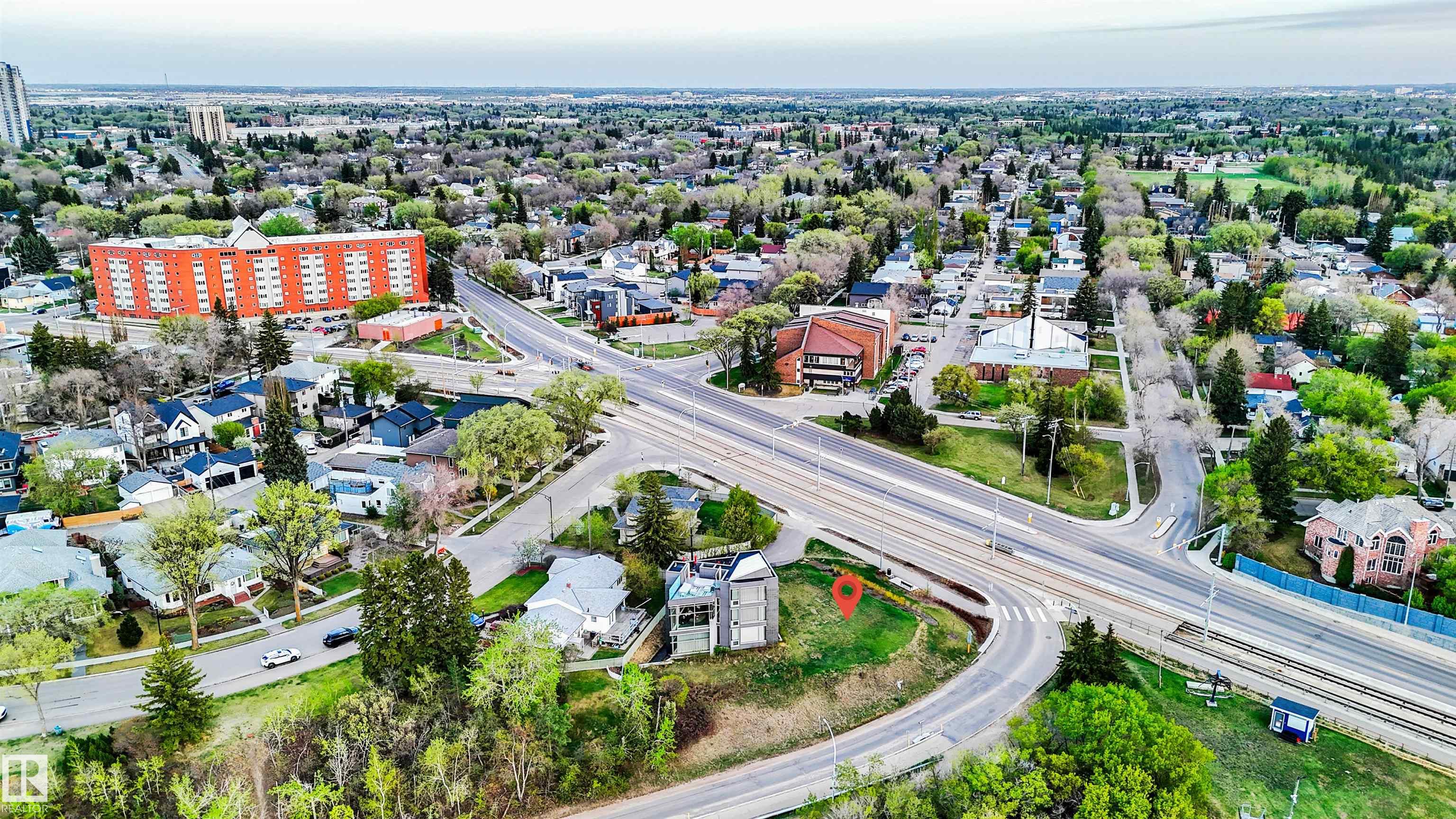 9260A Strathearn Drive NW, Strathearn, Edmonton