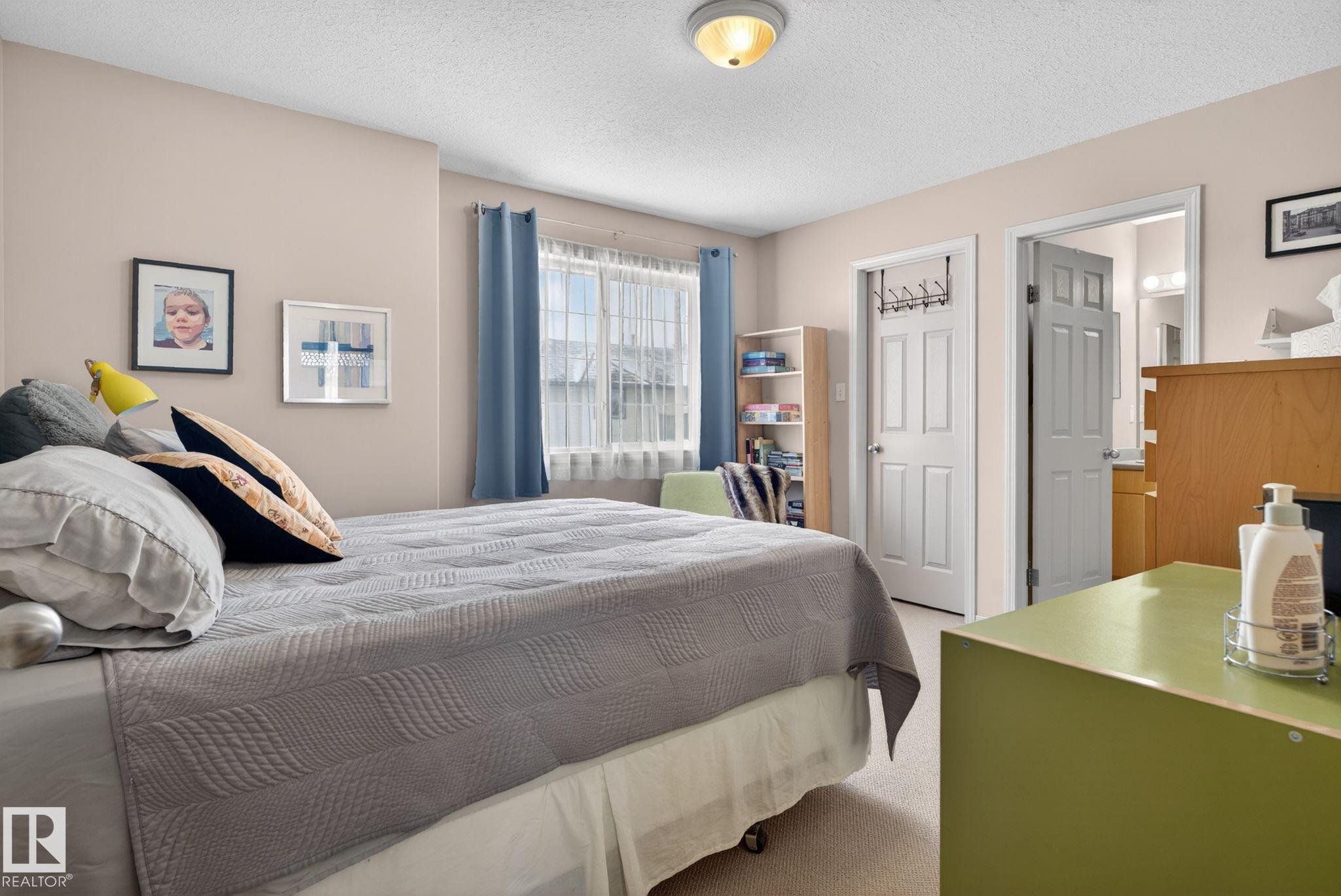 Photo 23 at 27 - 225 Blackburn Drive E SW, Blackburne, Edmonton