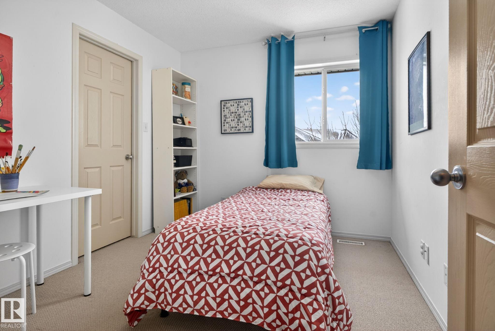 Photo 25 at 27 - 225 Blackburn Drive E SW, Blackburne, Edmonton