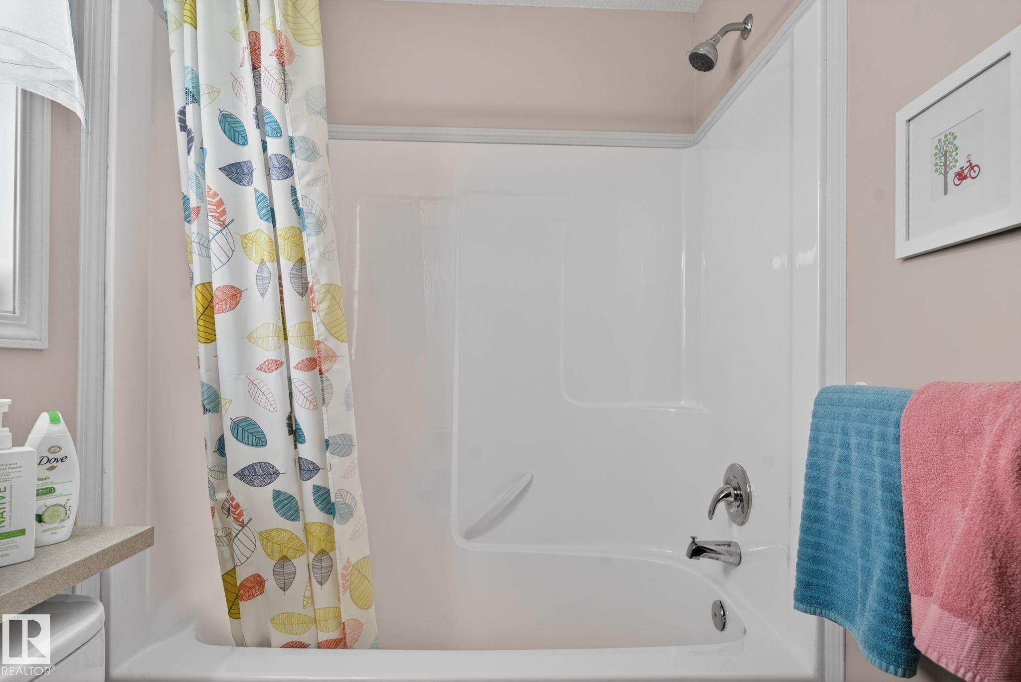 Photo 26 at 27 - 225 Blackburn Drive E SW, Blackburne, Edmonton