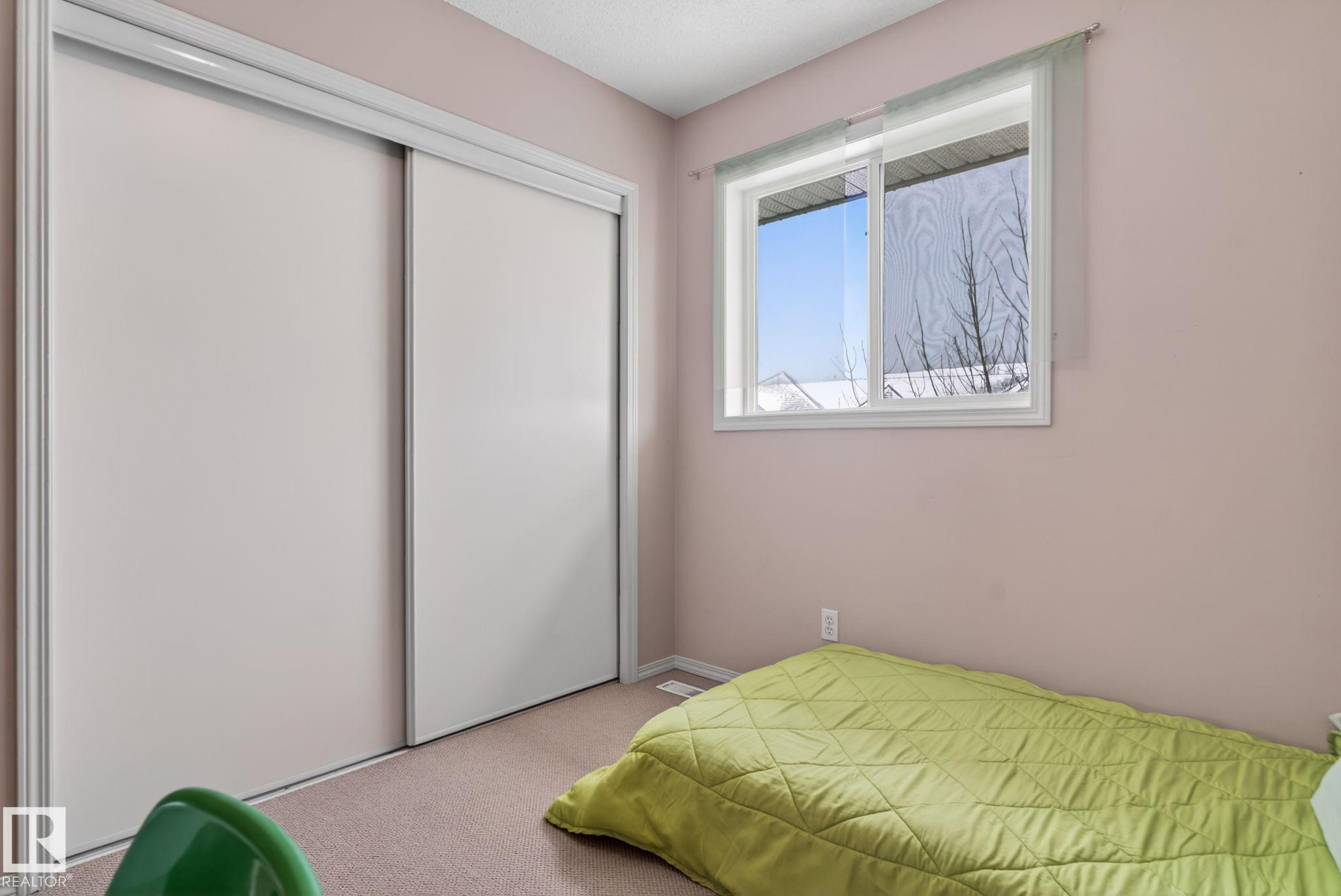 Photo 28 at 27 - 225 Blackburn Drive E SW, Blackburne, Edmonton