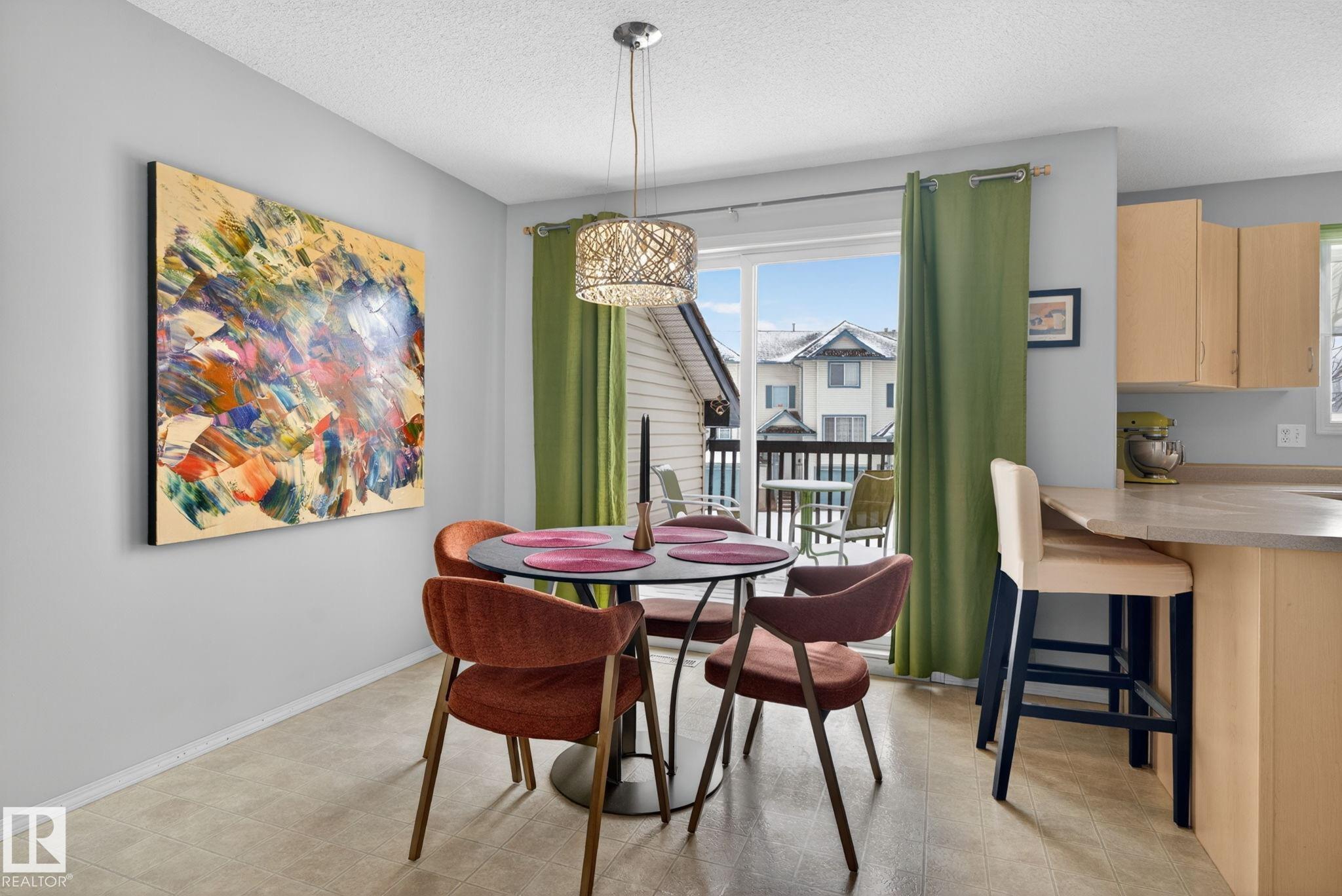 Photo 10 at 27 - 225 Blackburn Drive E SW, Blackburne, Edmonton