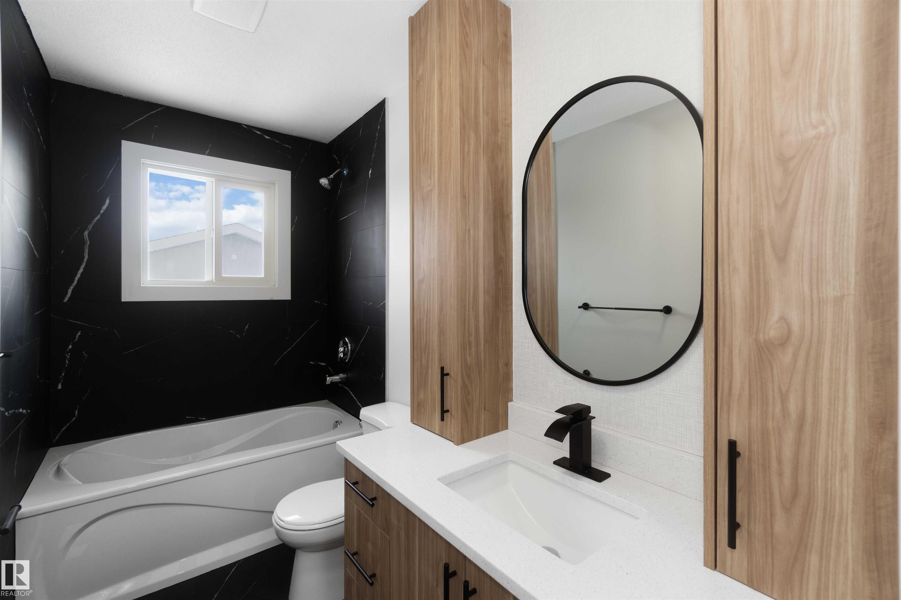 Photo 18 at 15015 95 Street NW, Evansdale, Edmonton