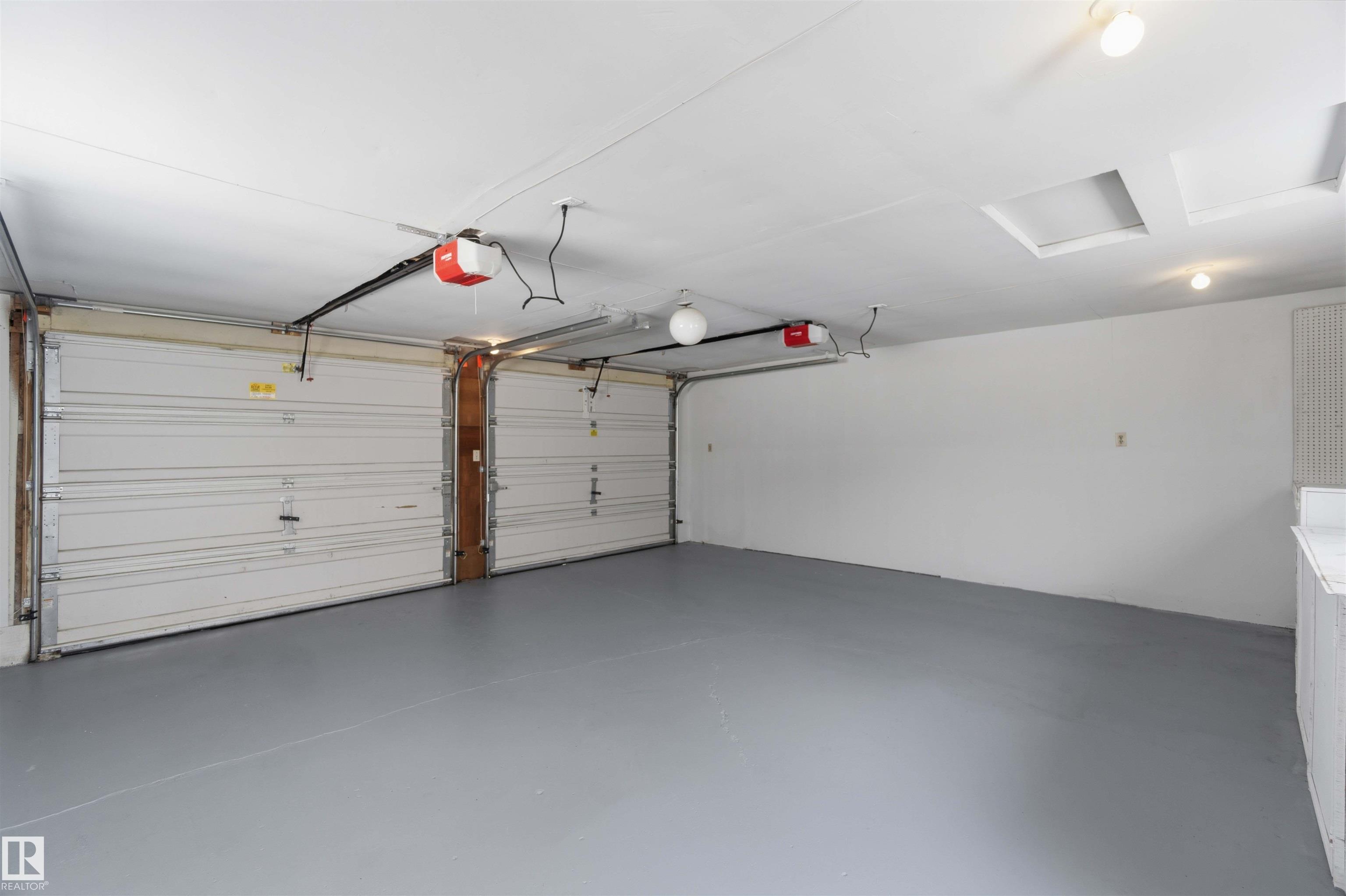 Photo 47 at 15015 95 Street NW, Evansdale, Edmonton