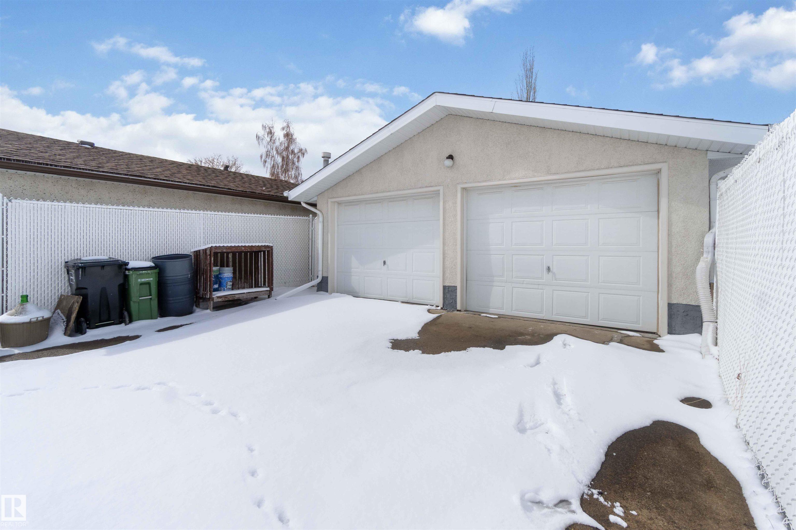 Photo 50 at 15015 95 Street NW, Evansdale, Edmonton