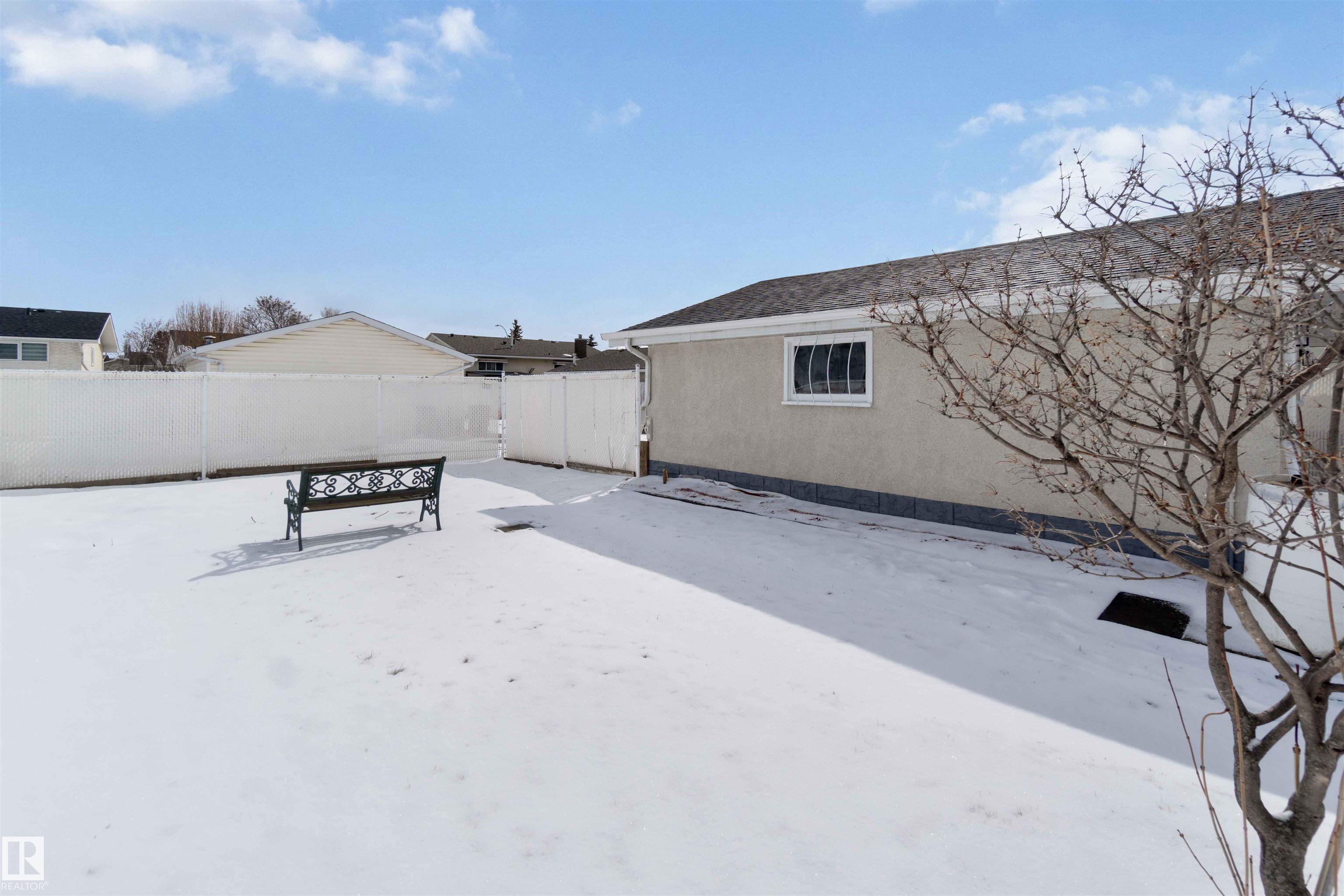 Photo 51 at 15015 95 Street NW, Evansdale, Edmonton