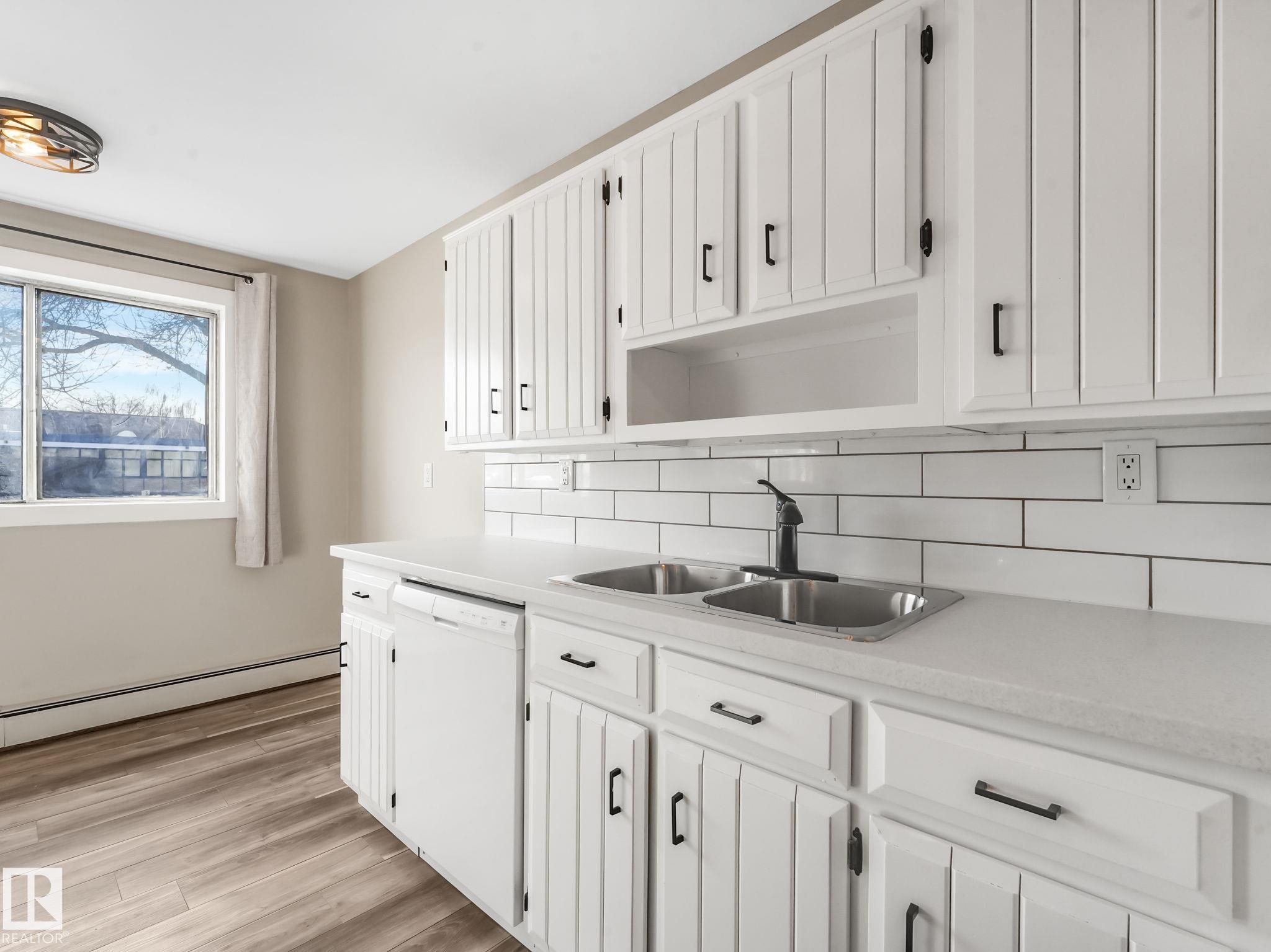 Photo 9 at 103 - 11907 81 Street NW, Eastwood, Edmonton