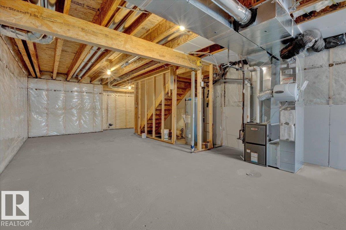 Photo 16 at 2106 Crossbill Lane NW, Kinglet Gardens, Edmonton