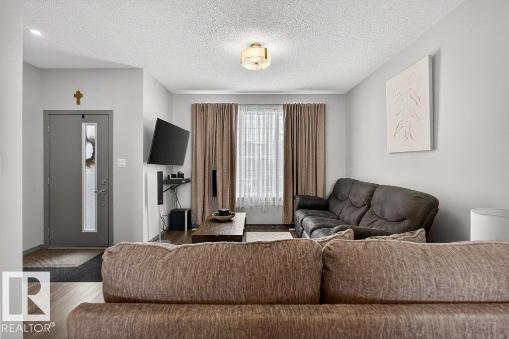 Photo 12 at 2405 Trumpeter Way NW, Trumpeter Area, Edmonton