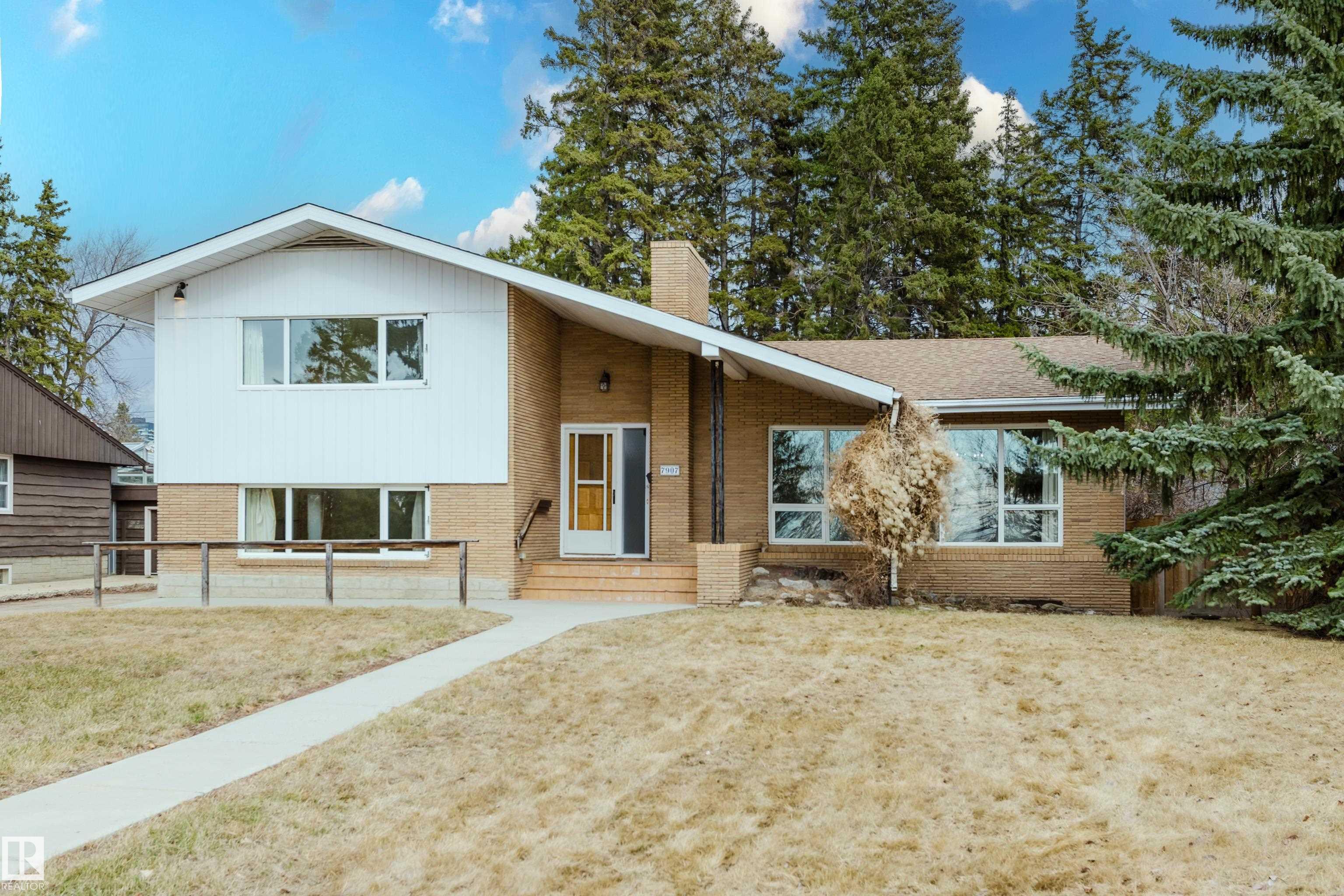 7907 Saskatchewan Drive NW, Belgravia, Edmonton
