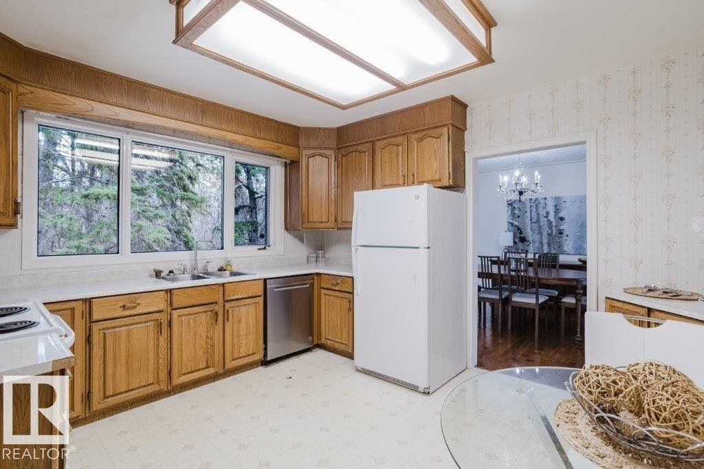 Photo 20 at 7907 Saskatchewan Drive NW, Belgravia, Edmonton