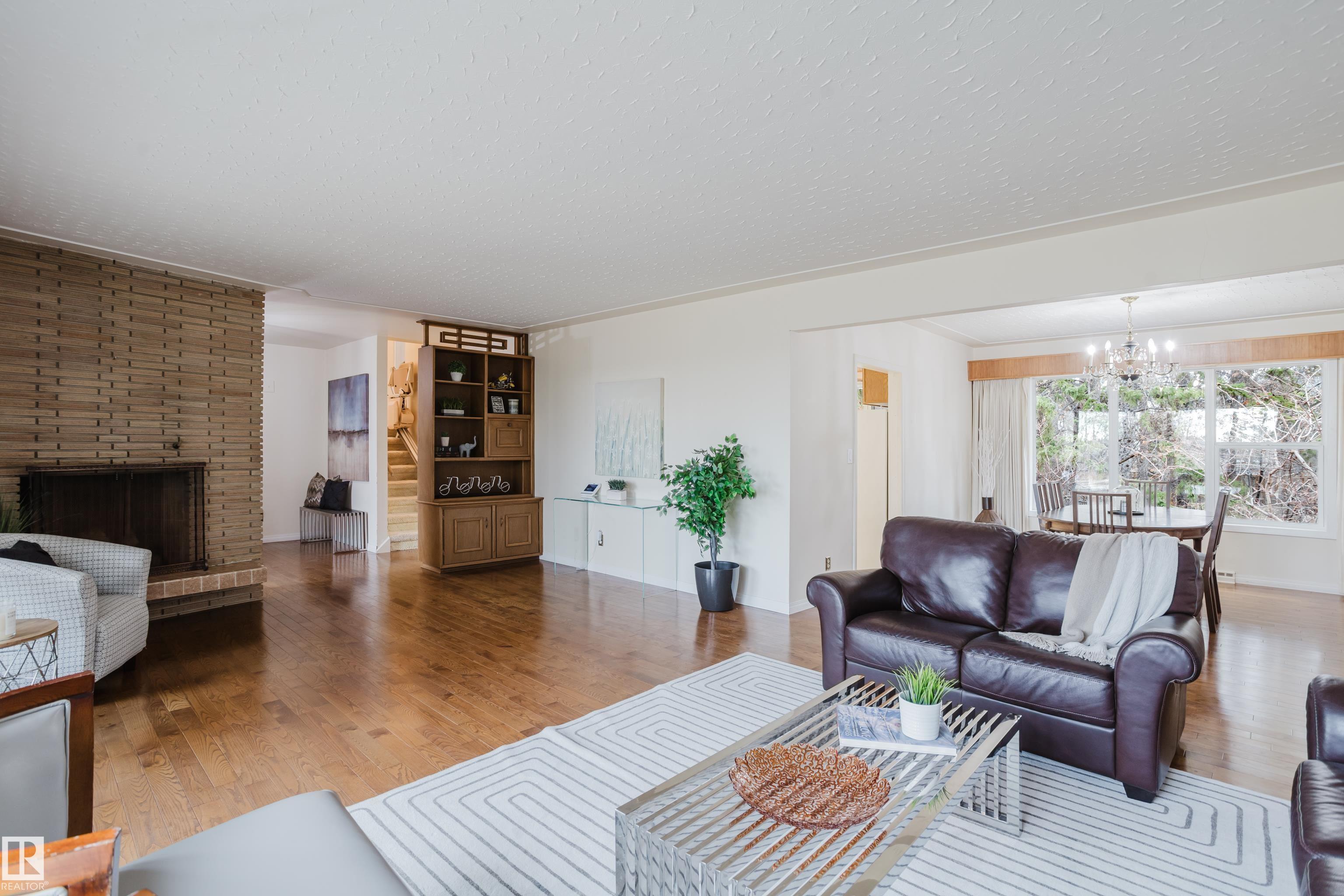 Photo 9 at 7907 Saskatchewan Drive NW, Belgravia, Edmonton