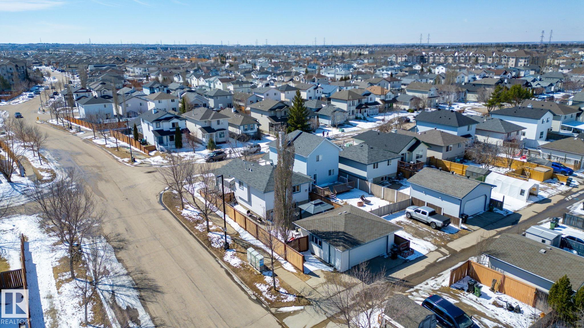 Photo 46 at 1904 36 Avenue NW, Wild Rose, Edmonton