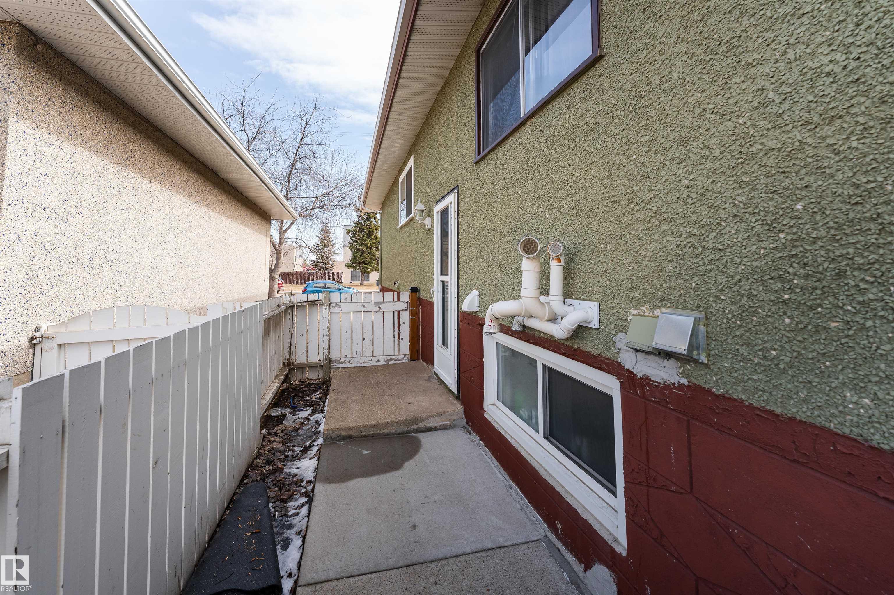 Photo 13 at 12928 - 12930 101 Street NW, Lauderdale, Edmonton