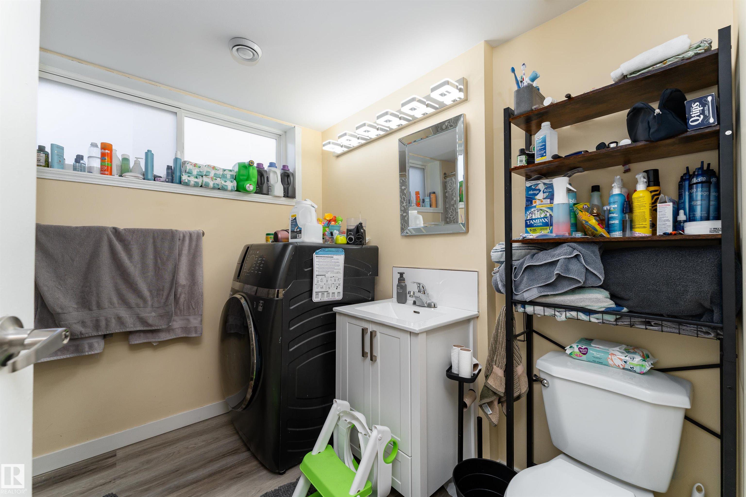 Photo 40 at 12928 - 12930 101 Street NW, Lauderdale, Edmonton