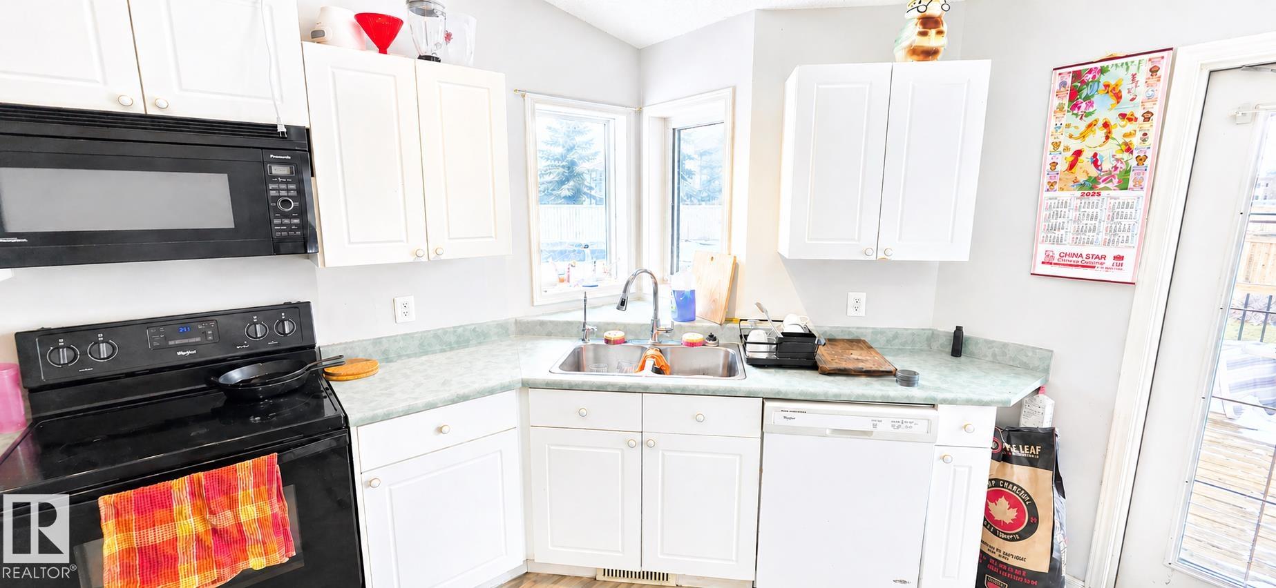 https://zimg.paragon.ice.com/ParagonImages/Property/PM/RAE/225397274/10/0/0/5ccf3d0eec358398ea39e868838f3c08/1/217087c2a164b9891a880aa5355f53d3/225397274-46c5ef2c-d772-4ab3-a18b-45a27561e132.JPG