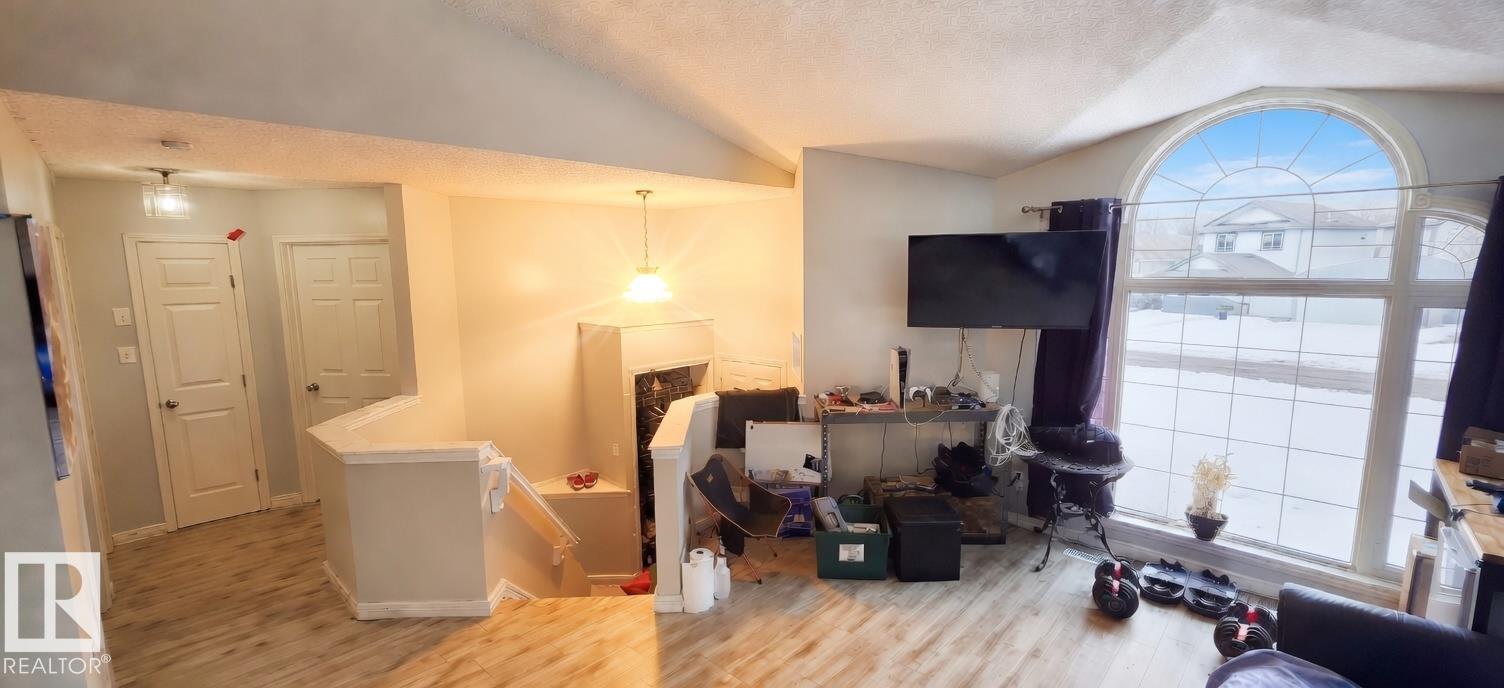 Photo 15 at 9218 163 Avenue NW, Eaux Claires, Edmonton