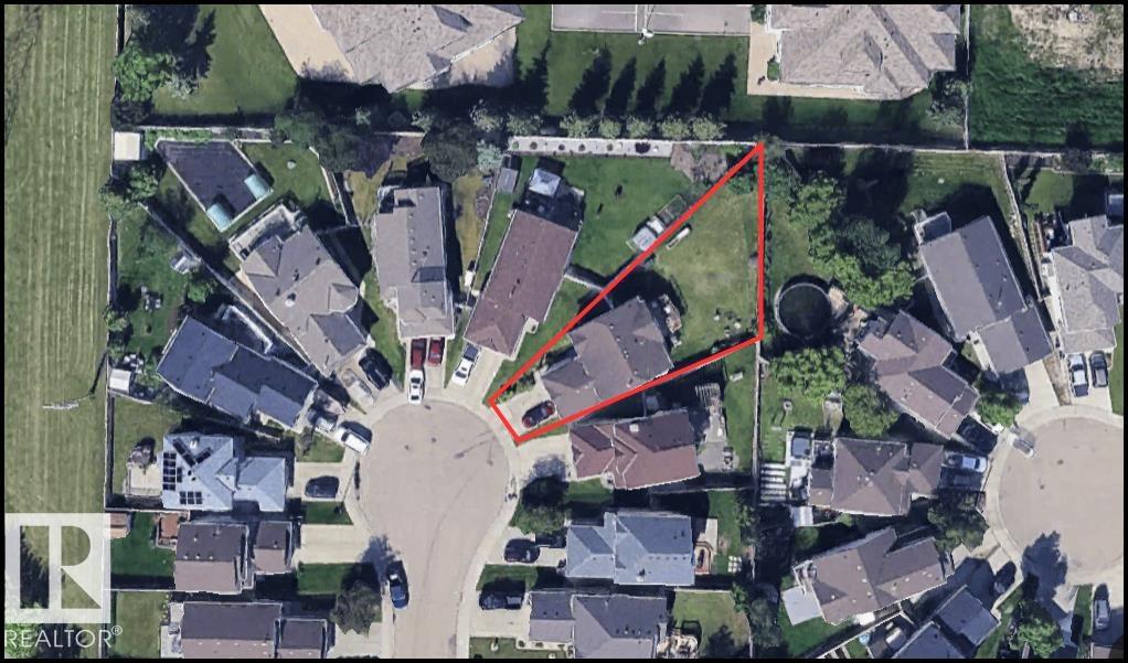 9218 163 Avenue NW, Eaux Claires, Edmonton