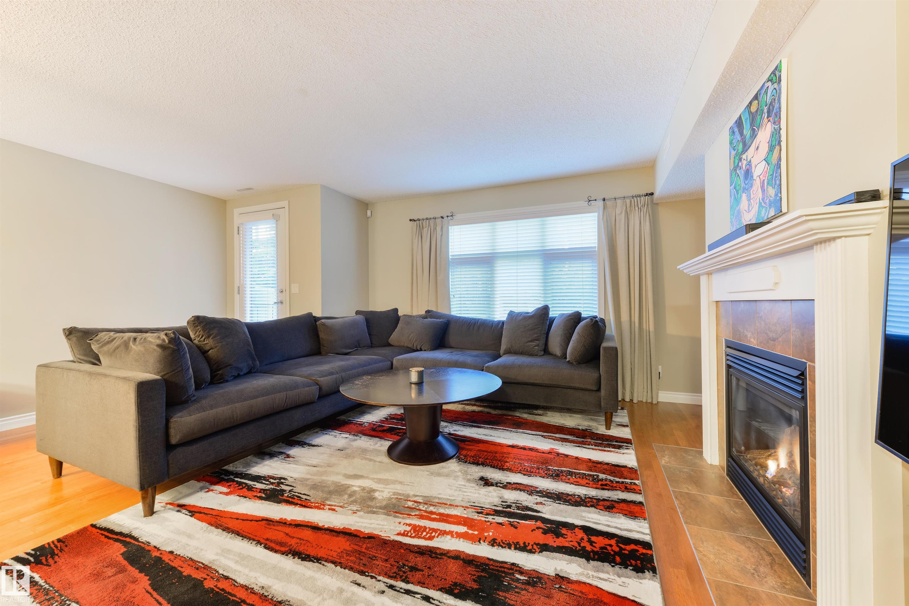 Photo 15 at 3 9026 Jasper Avenue NW, Boyle Street, Edmonton