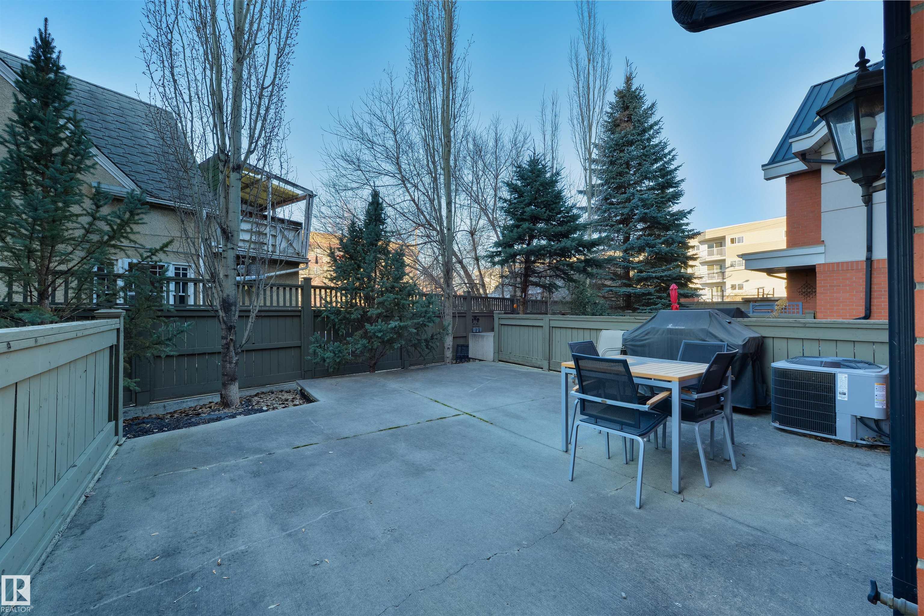 Photo 32 at 3 9026 Jasper Avenue NW, Boyle Street, Edmonton
