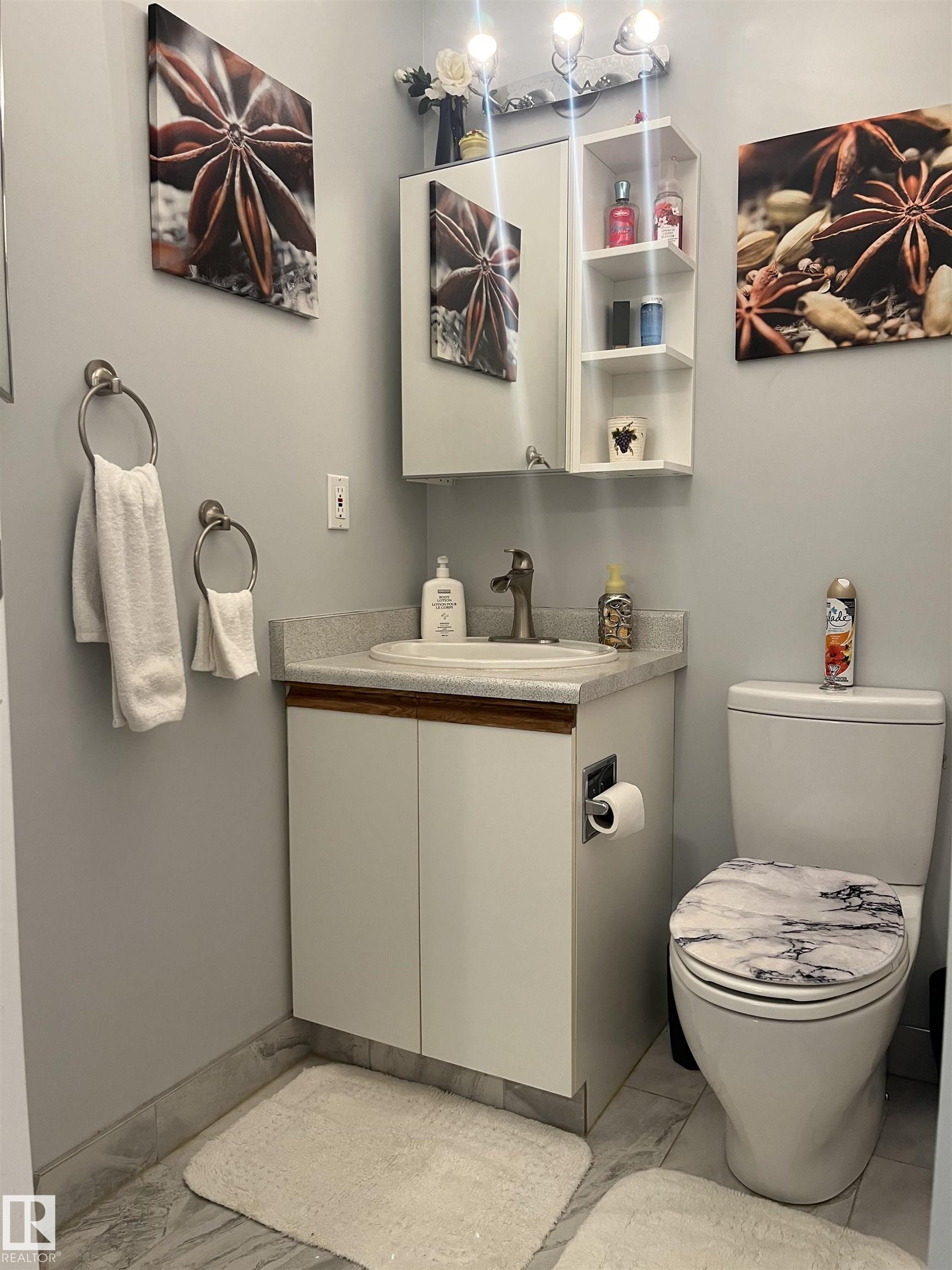 Photo 21 at 302 - 17467 98a Avenue NW, Terra Losa, Edmonton