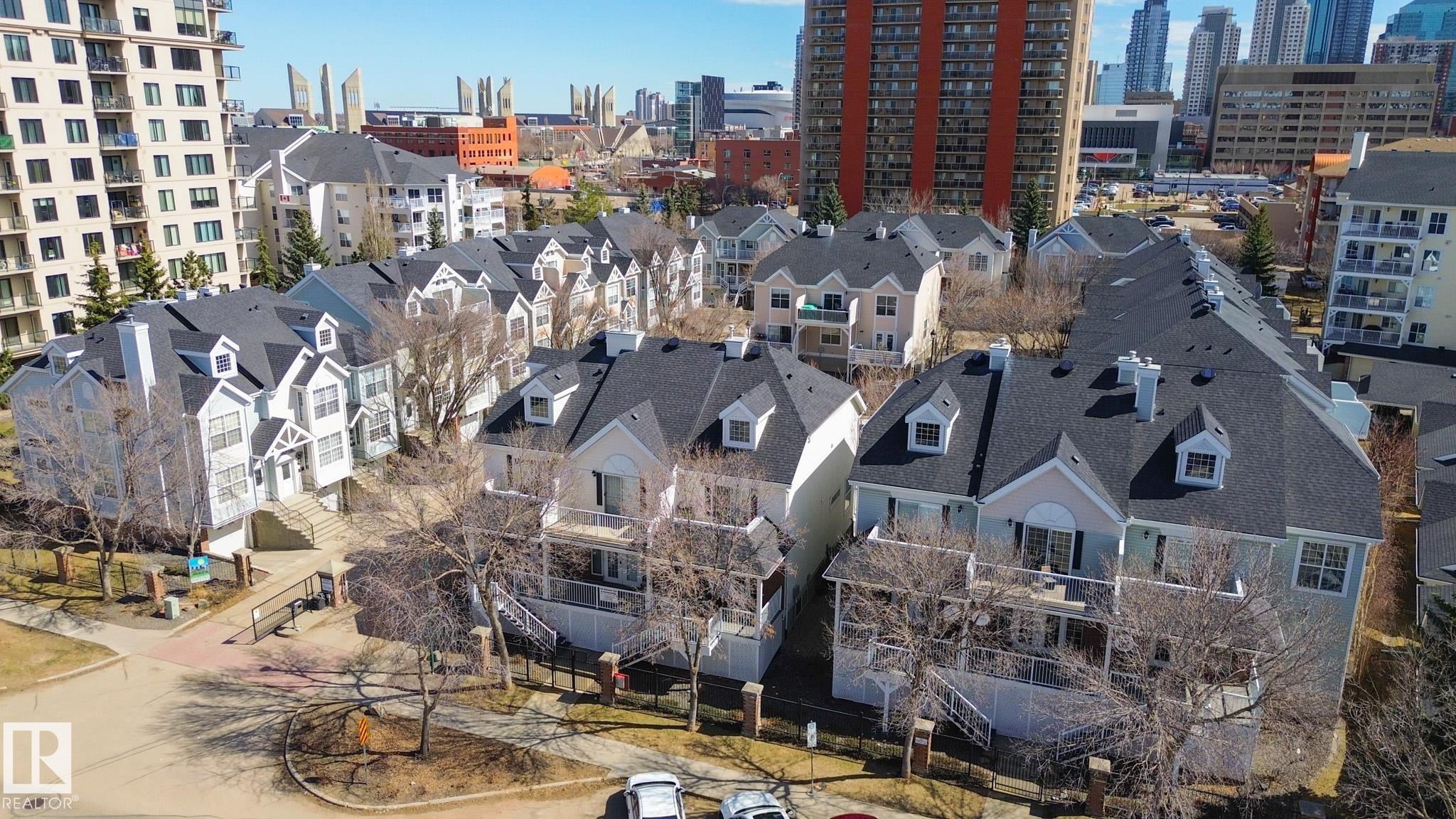 Photo 20 at 3 - 10235 111 Street NW, Downtown, Edmonton