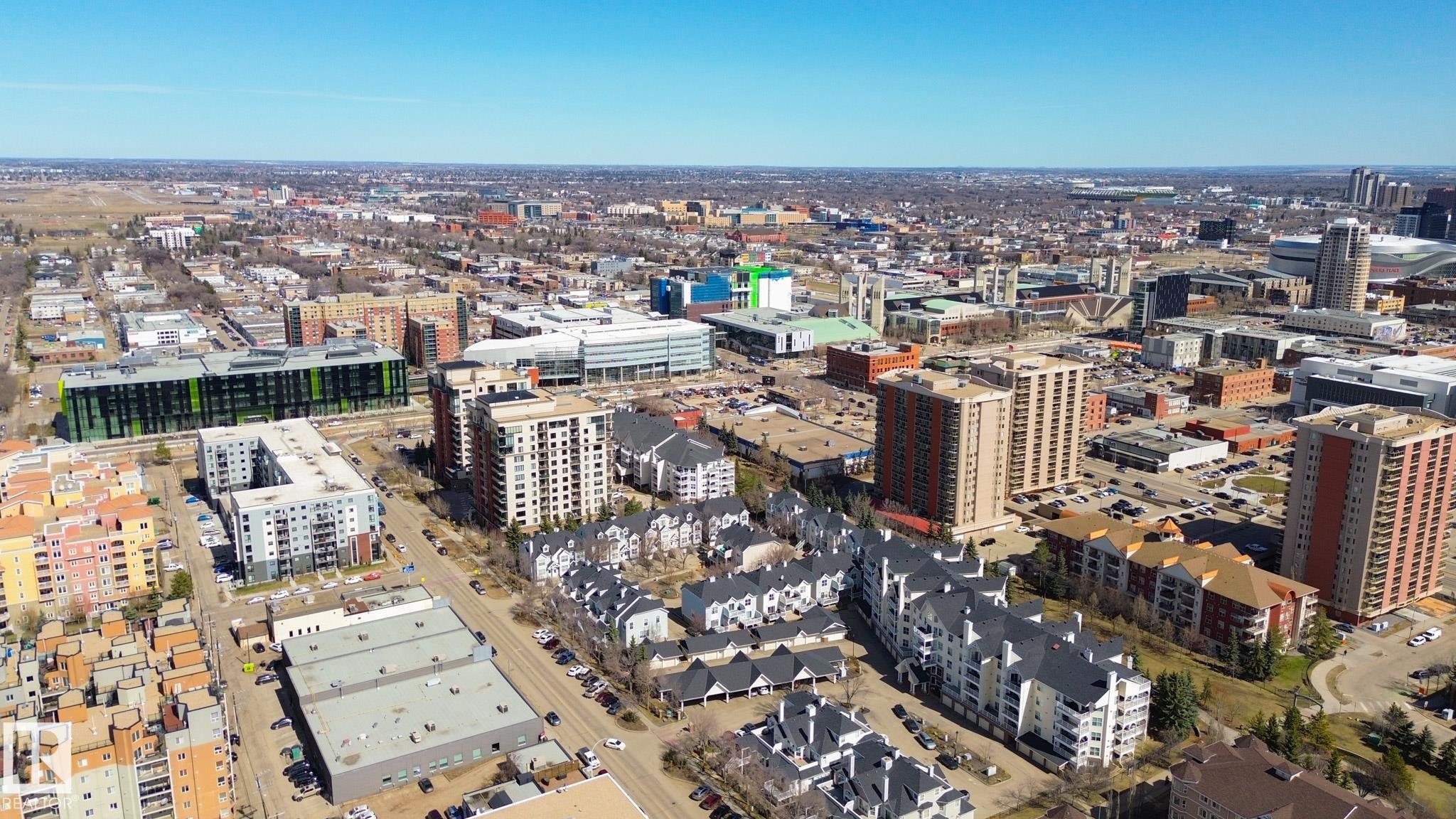 Photo 22 at 3 - 10235 111 Street NW, Downtown, Edmonton