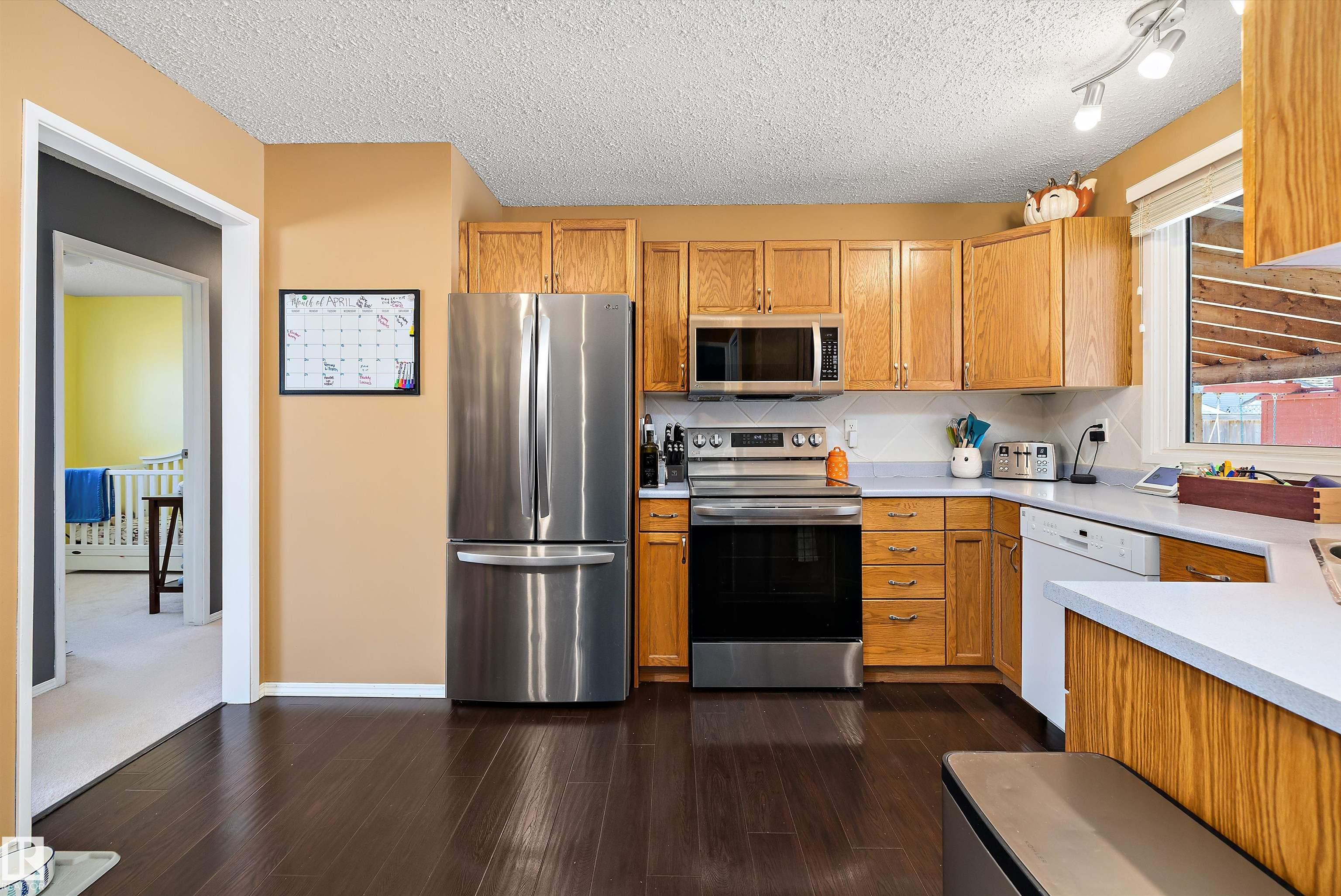 Photo 13 at 9419 98 Avenue, Morinville