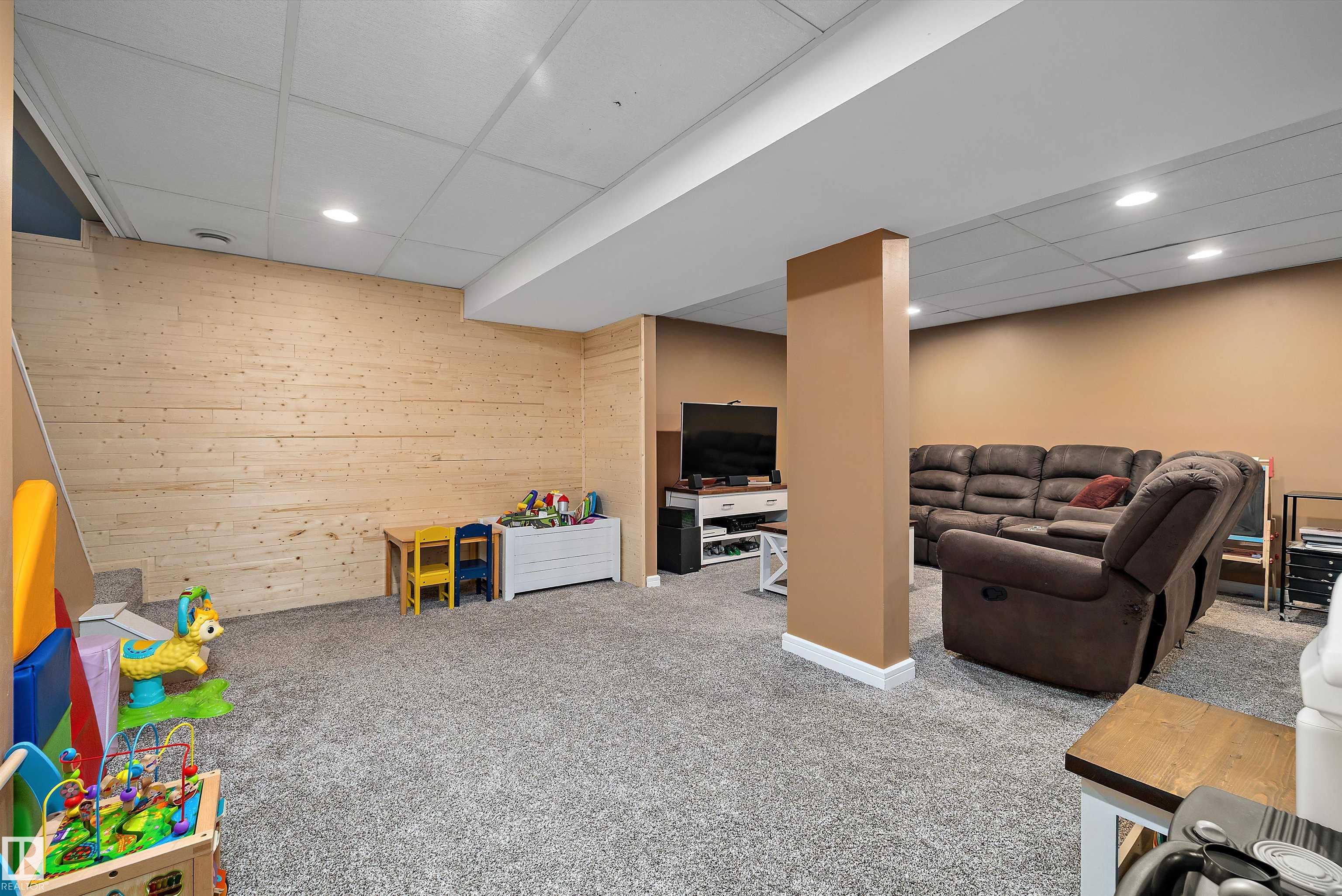 Photo 31 at 9419 98 Avenue, Morinville