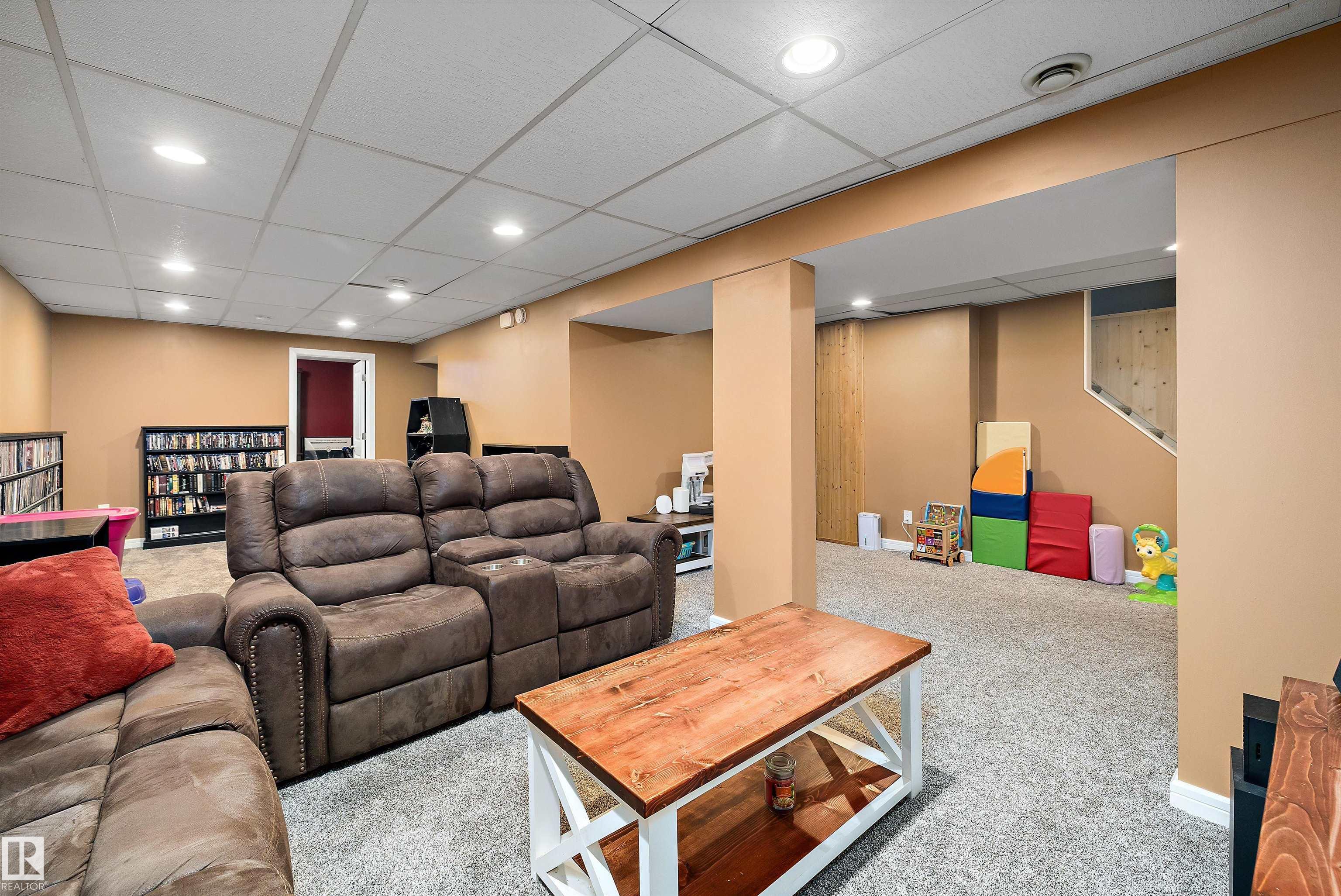 Photo 33 at 9419 98 Avenue, Morinville