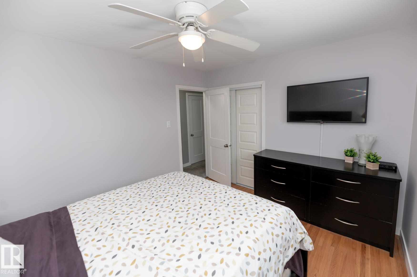 Photo 13 at 13503 111 Street NW, Rosslyn, Edmonton