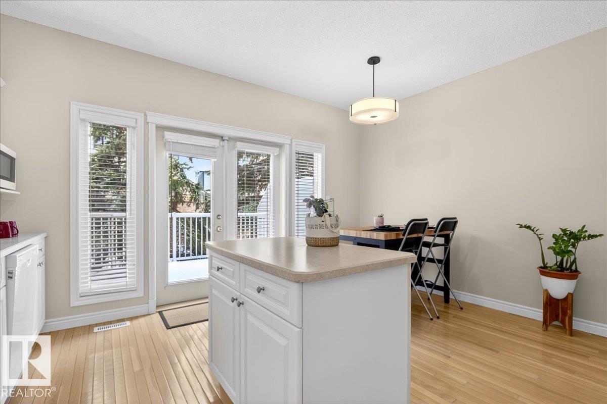 Photo 19 at 34 - 10235 111 Street NW, Downtown, Edmonton