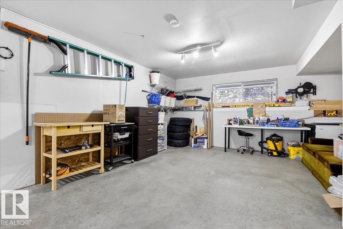 Photo 47 at 34 - 10235 111 Street NW, Downtown, Edmonton