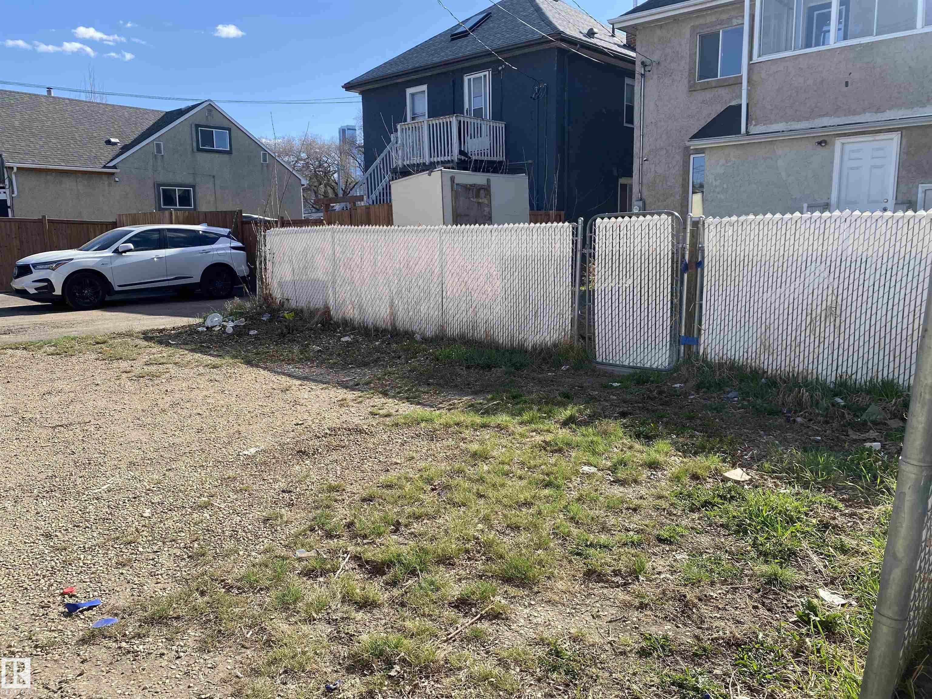 https://zimg.paragon.ice.com/ParagonImages/Property/PM/RAE/225397287/41/0/0/349d8f5cdfc7a4f07181e4d1a8ecdbf1/1/bff63341e2a0c146ca3a229d13aebf5c/225397287-d32b8bf4-bc2f-444f-a7c8-4ee564e76ffe.JPG