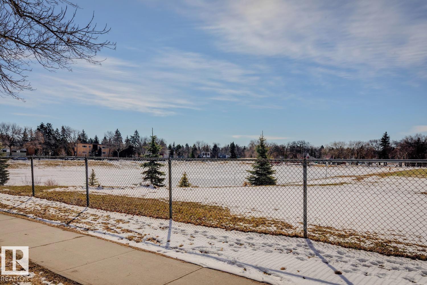 Photo 24 at 101 - 11140 68 Avenue NW, Parkallen, Edmonton