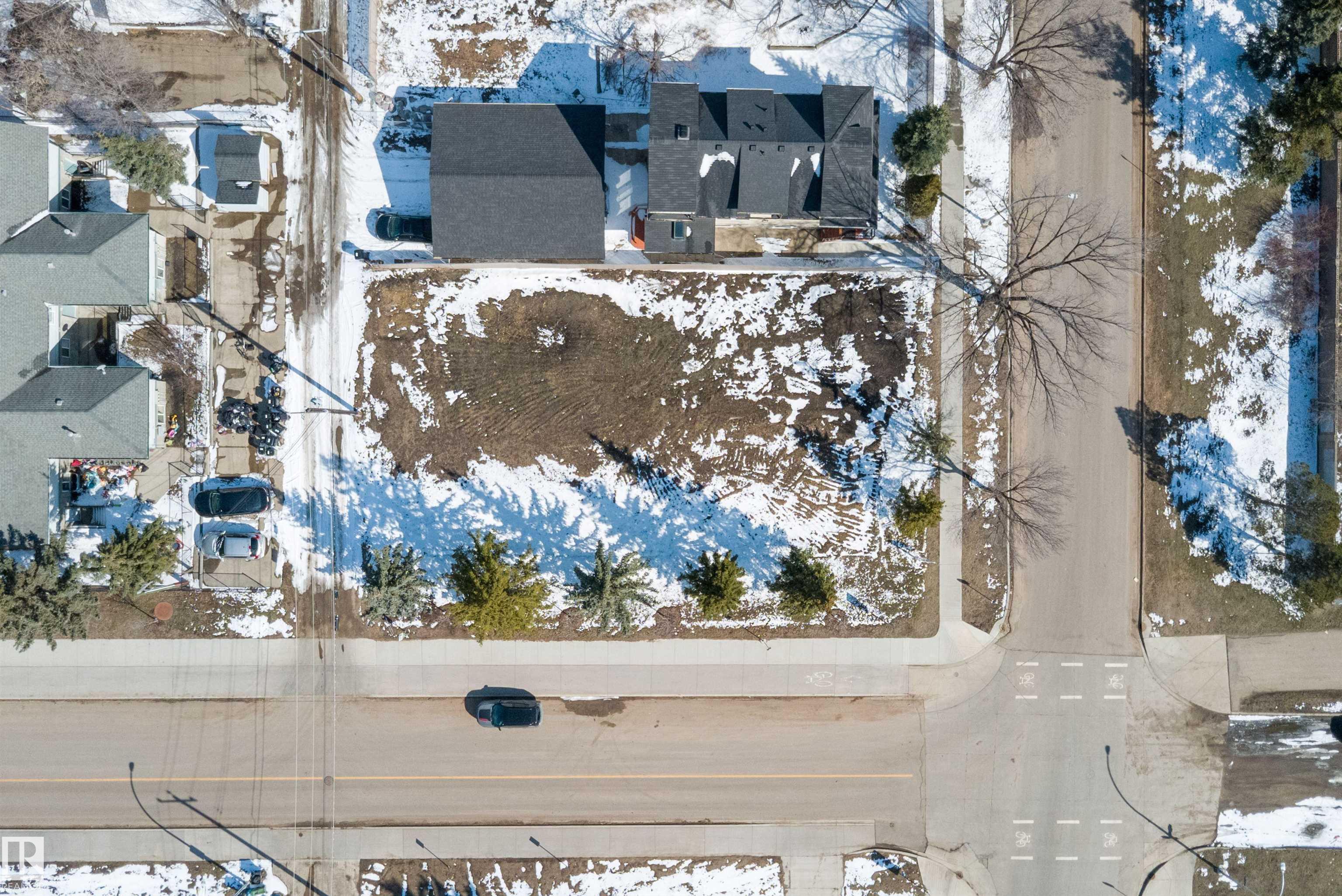 Photo 7 at 11906 76 Street NW, Eastwood, Edmonton