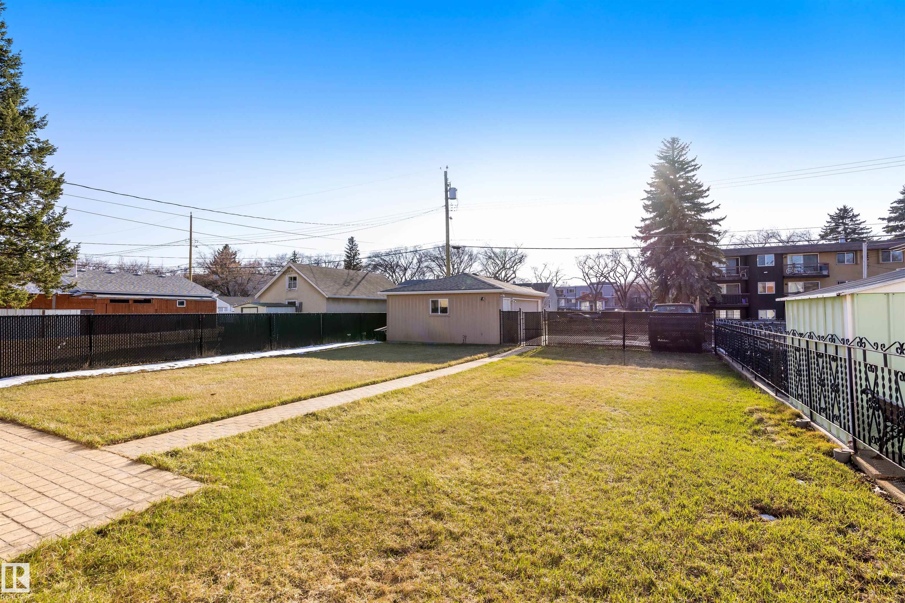 Photo 24 at 10838 110 Street NW, Queen Mary Park, Edmonton