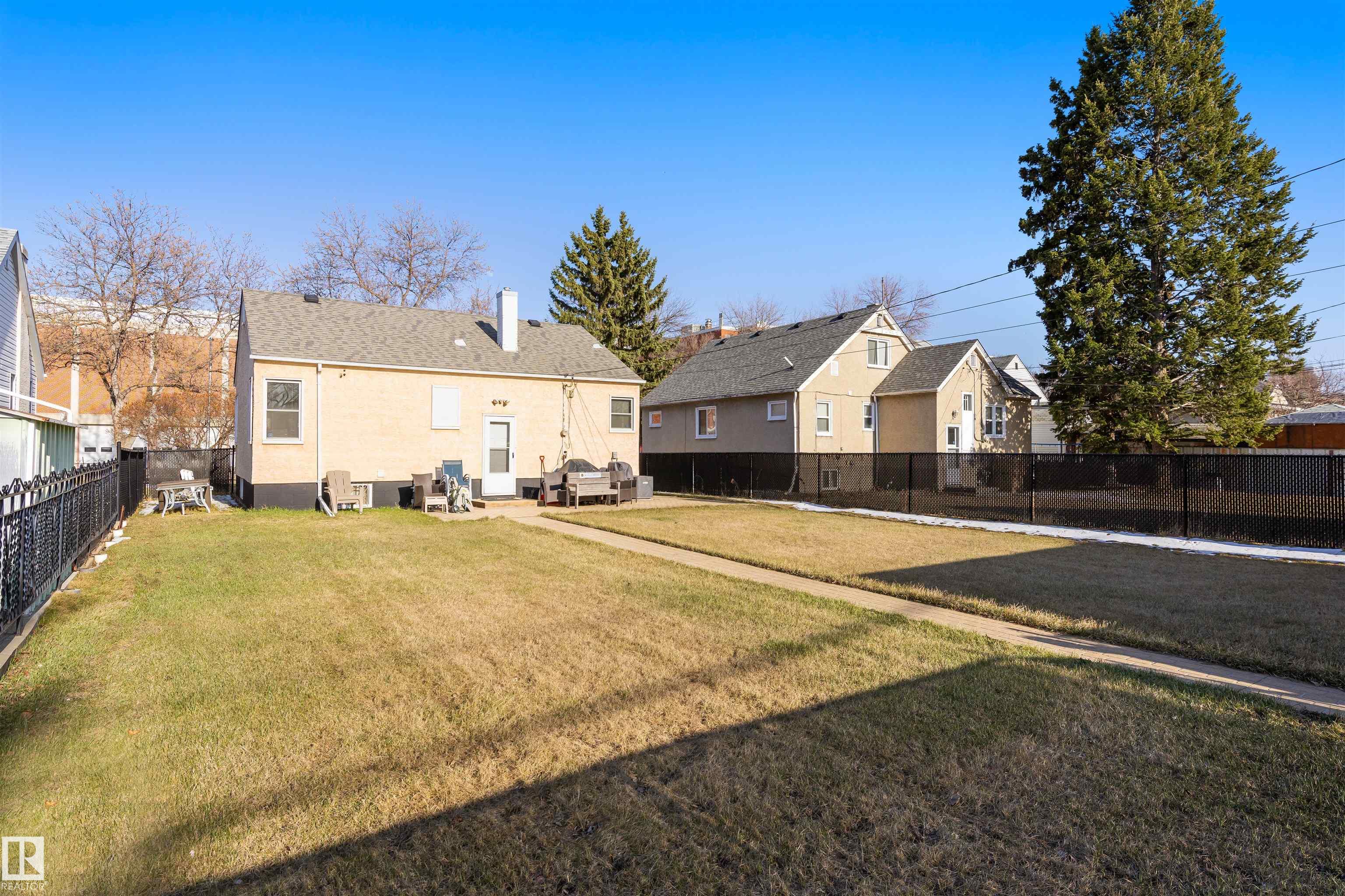 Photo 25 at 10838 110 Street NW, Queen Mary Park, Edmonton