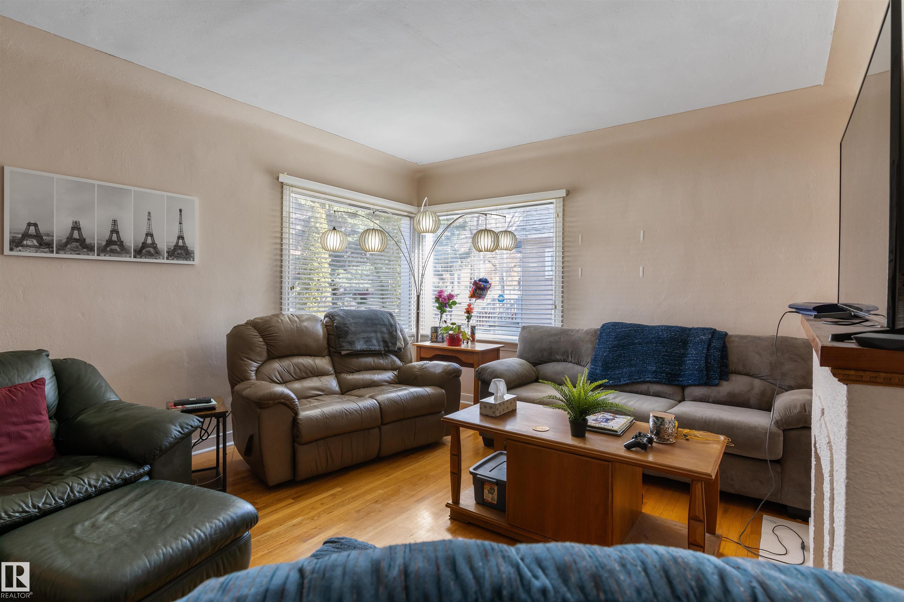 10838 110 Street NW, Queen Mary Park, Edmonton