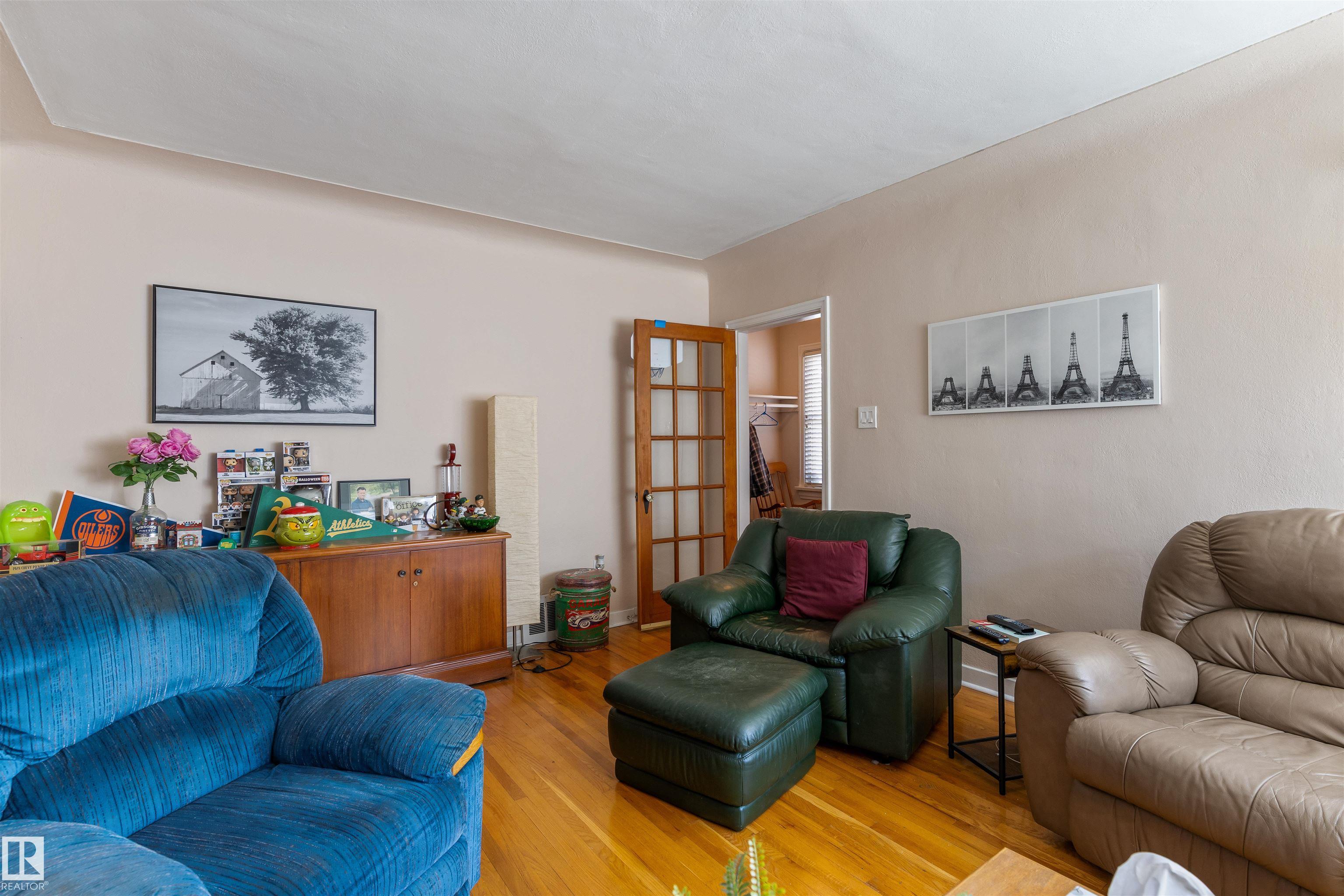 Photo 6 at 10838 110 Street NW, Queen Mary Park, Edmonton