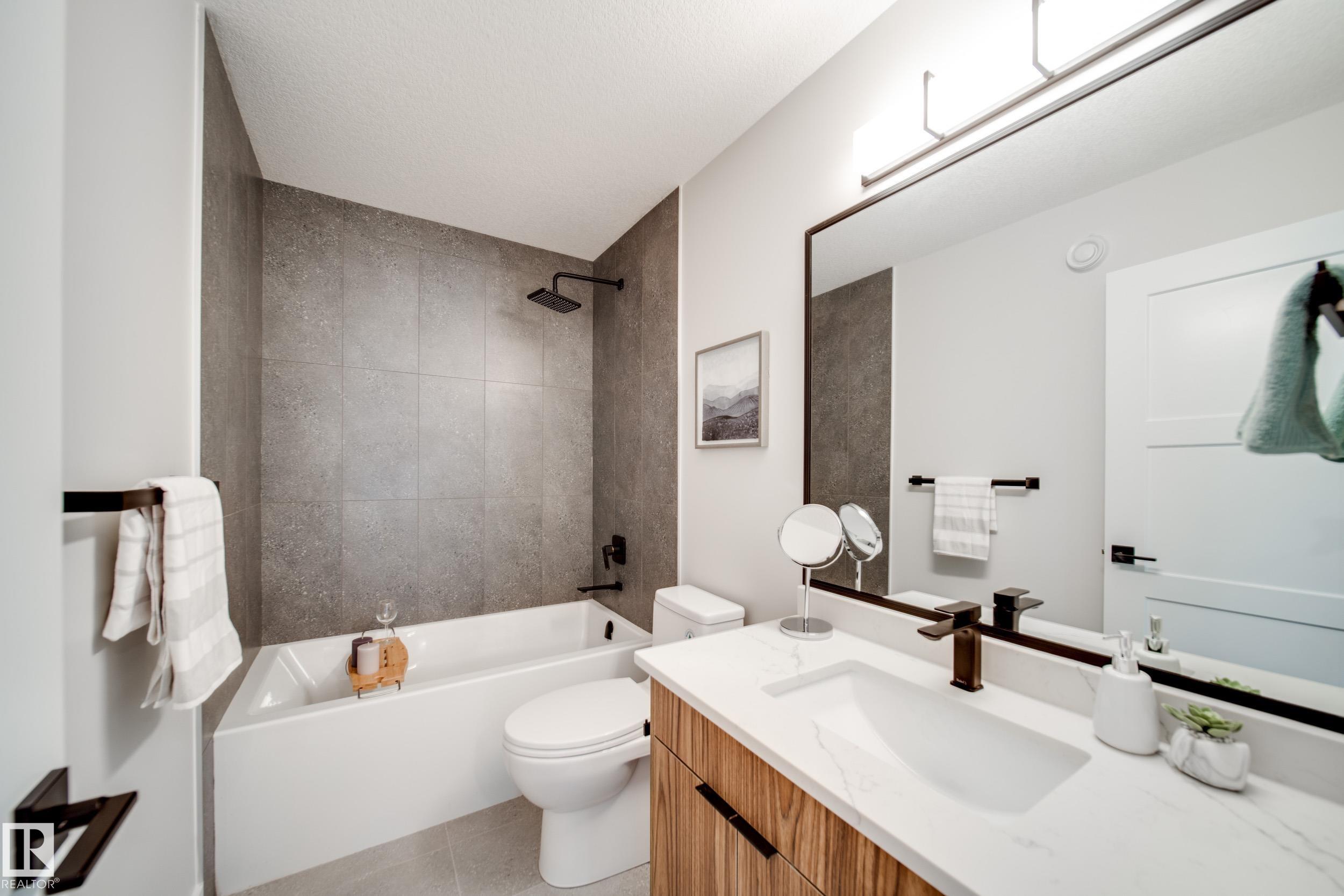 Photo 34 at 9625 101 Street NW, Rossdale, Edmonton